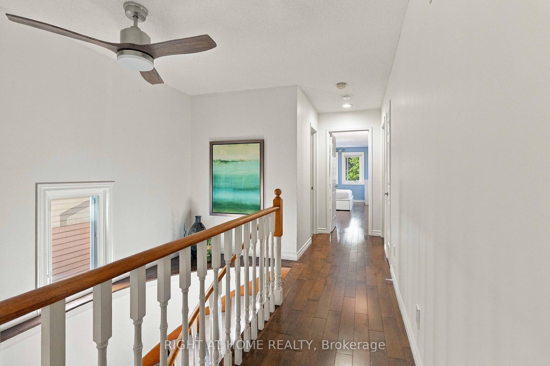 Photo 22 of 1355 Boulder Creek Crescent, Mississauga, Clarkson — HOMEH