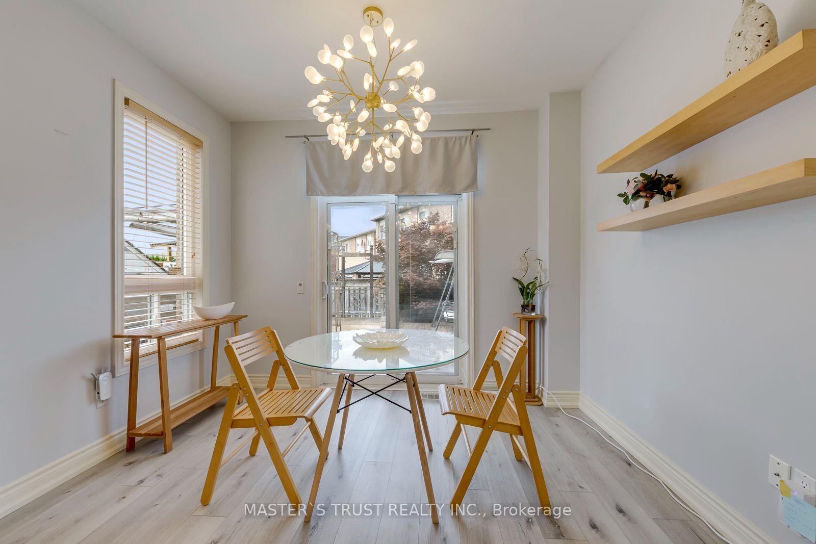 Photo 21 of 797 Khan Crescent, Mississauga, East Credit — HOMEH