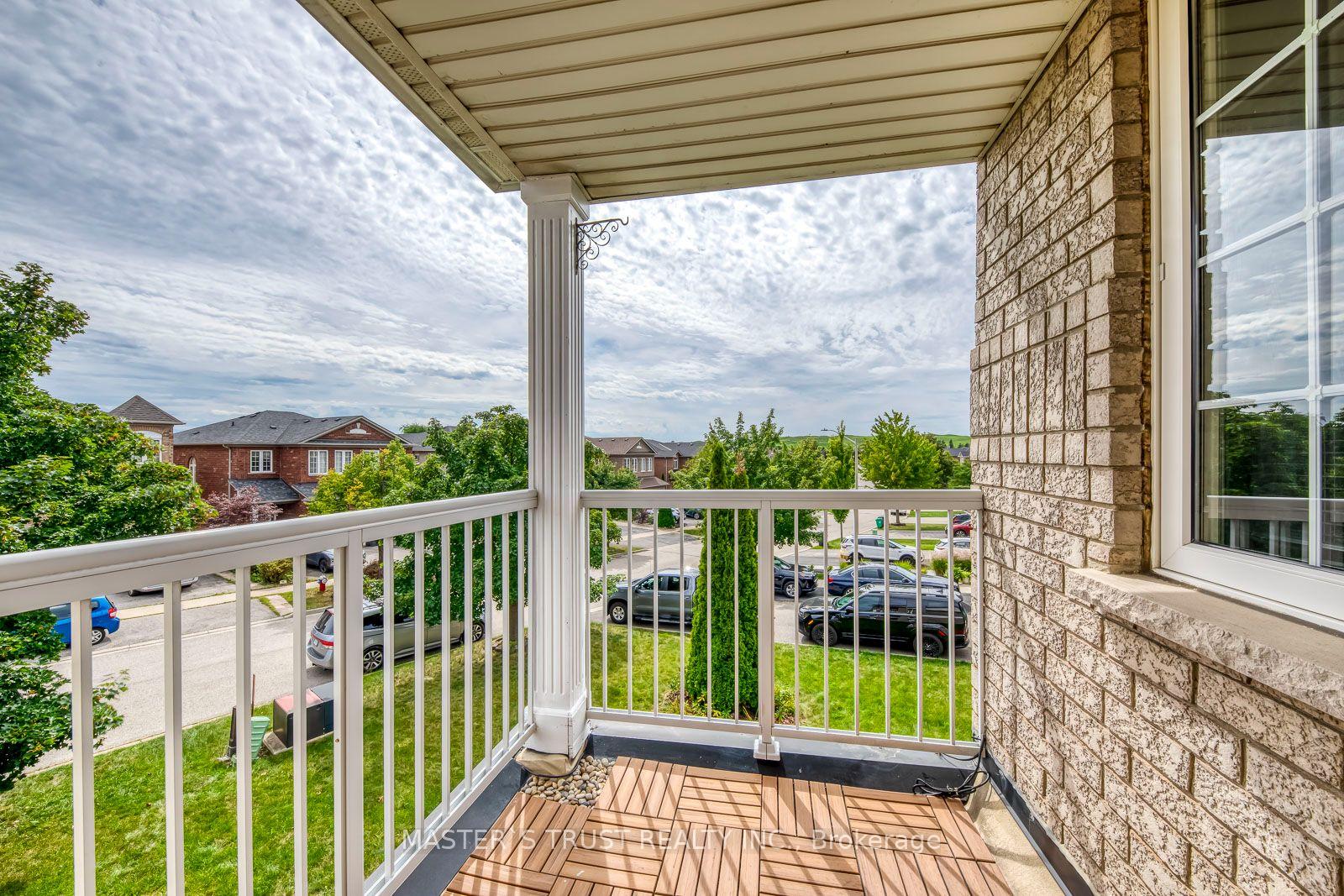 Photo 28 of 797 Khan Crescent, Mississauga, East Credit — HOMEH