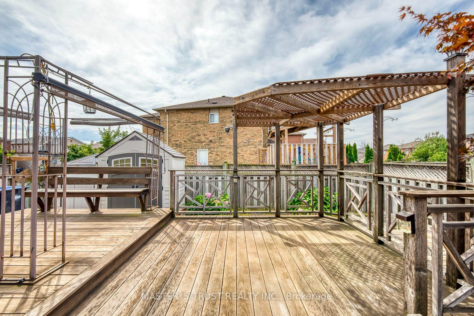 Photo 47 of 797 Khan Crescent, Mississauga, East Credit — HOMEH