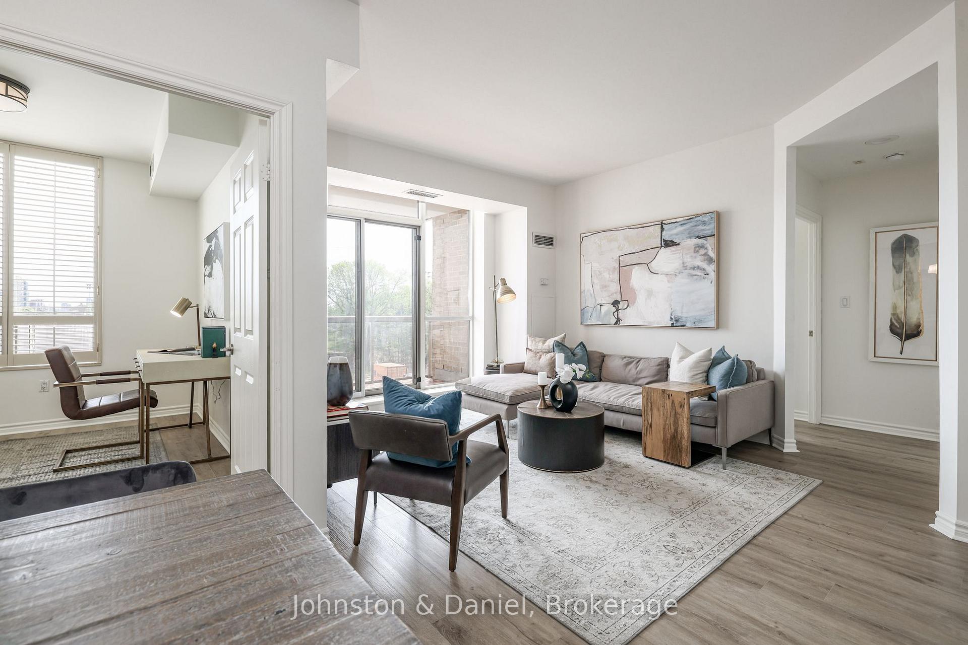 Photo of Unit 302, 1750 Bayview Avenue
