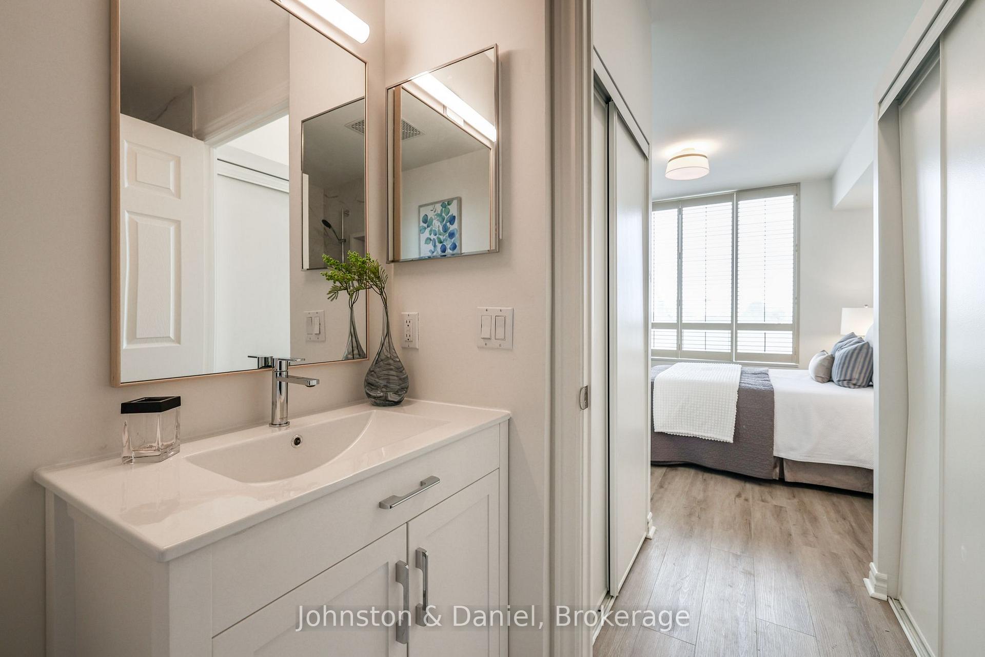 Photo 17 of Unit 302, 1750 Bayview Avenue, Toronto, Mount Pleasant East — HOMEH