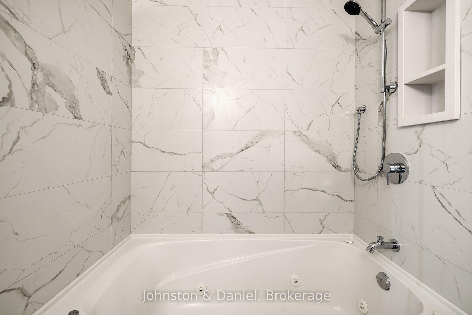 Photo 19 of Unit 302, 1750 Bayview Avenue, Toronto, Mount Pleasant East — HOMEH