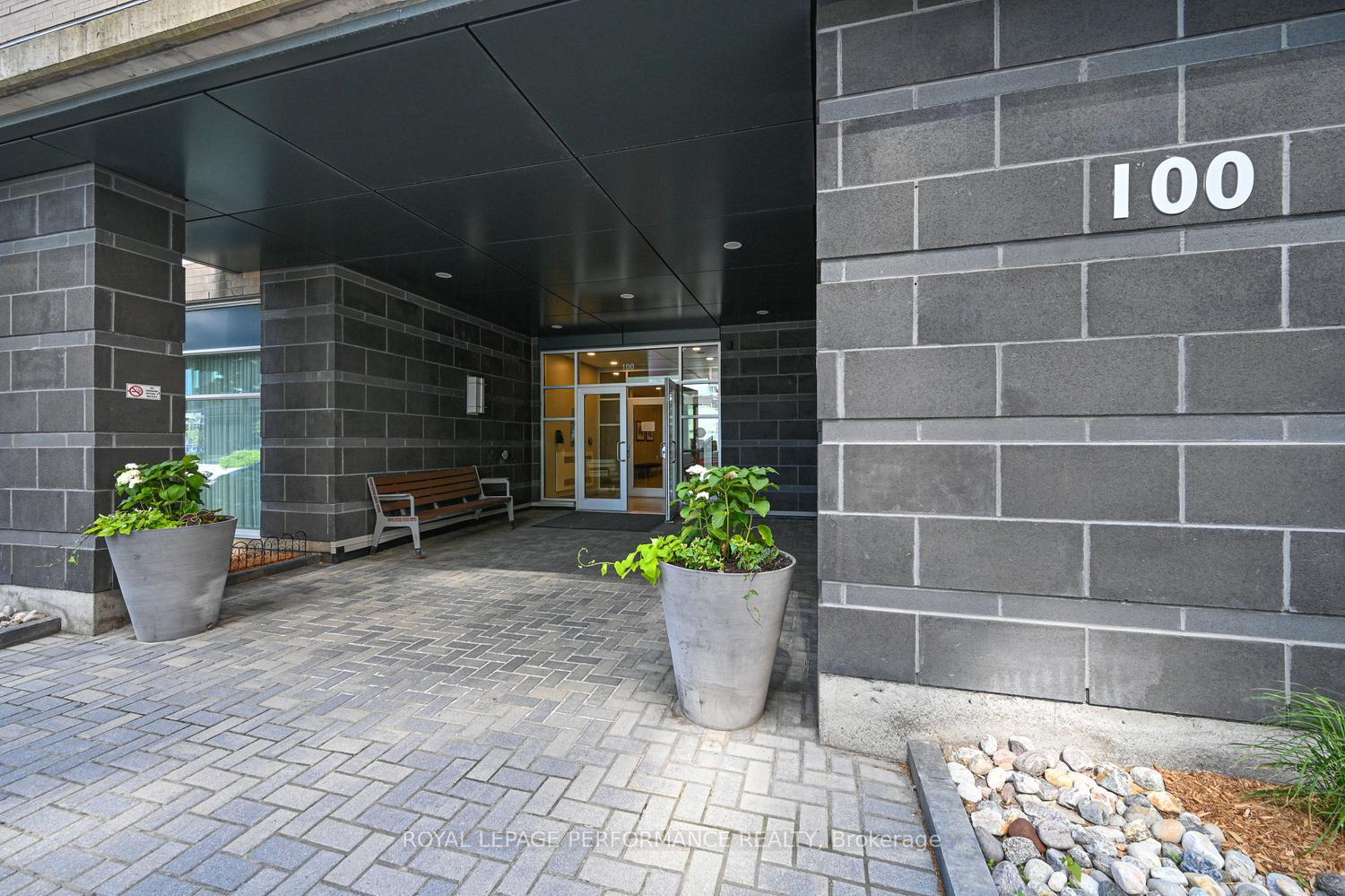 Photo 4 of Unit 903, 100 Champagne Avenue S, Ottawa, West Centre Town — HOMEH