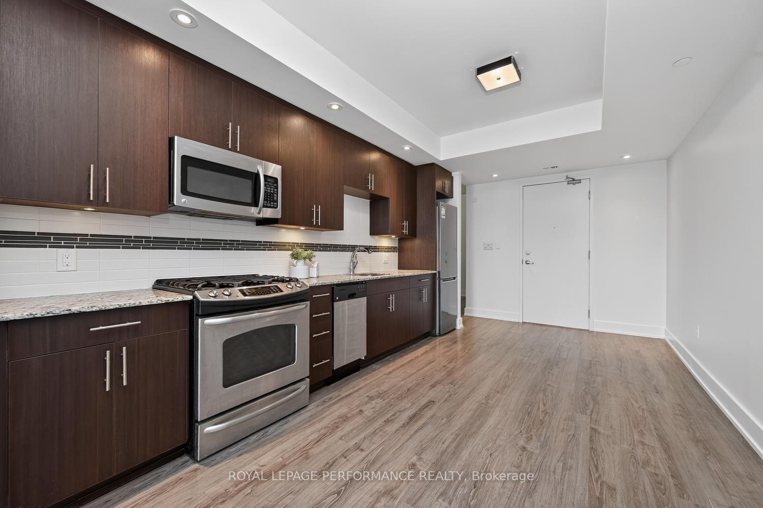 Photo 12 of Unit 903, 100 Champagne Avenue S, Ottawa, West Centre Town — HOMEH