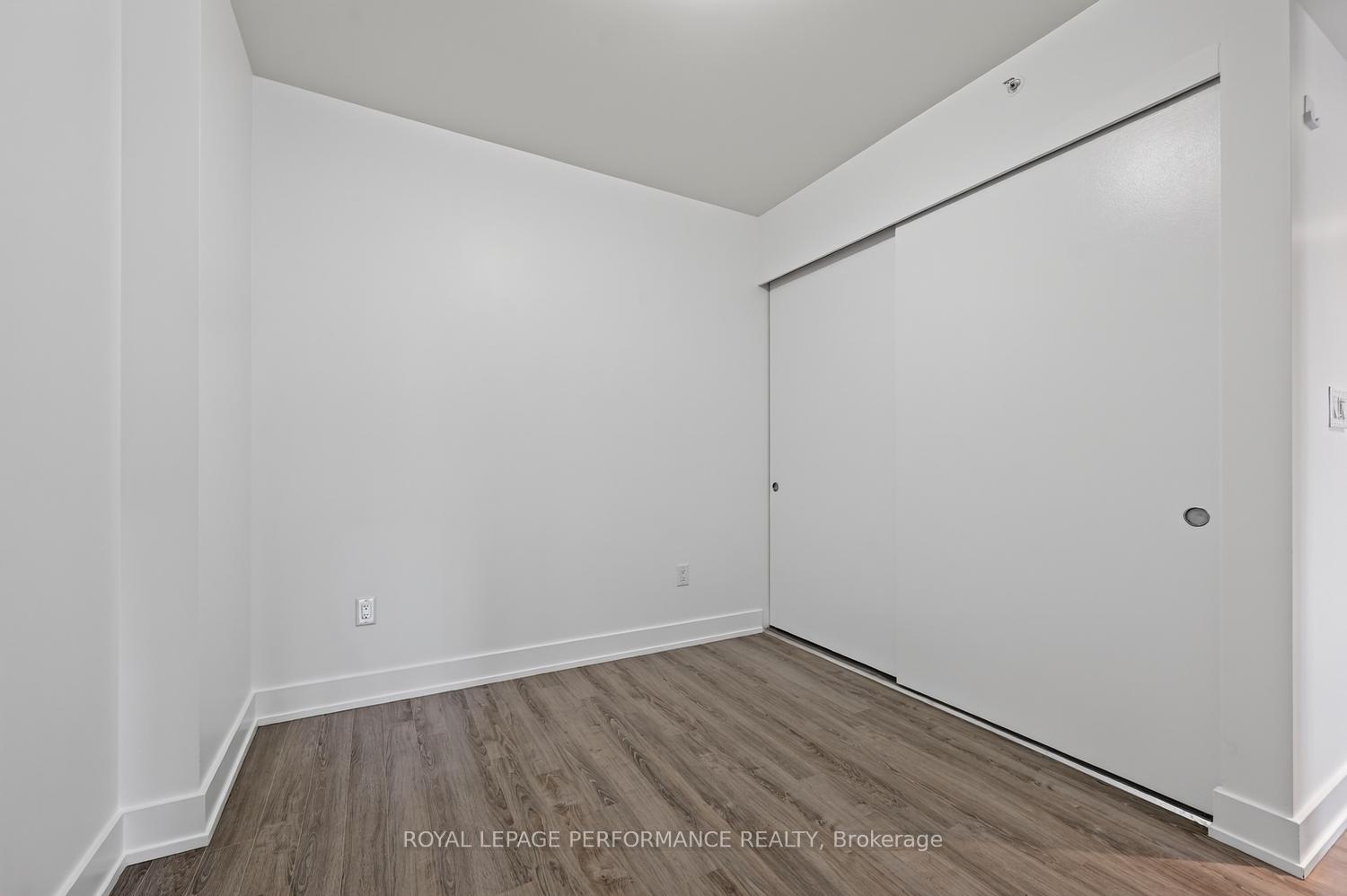 Photo 23 of Unit 903, 100 Champagne Avenue S, Ottawa, West Centre Town — HOMEH