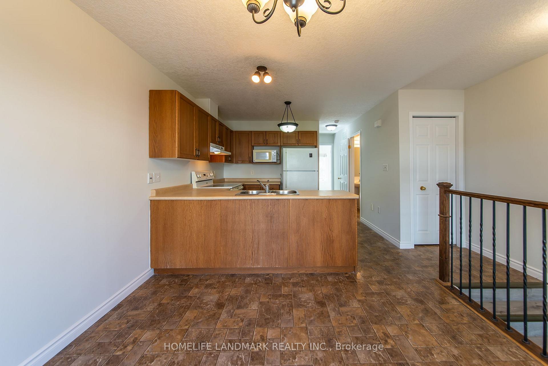 Photo 3 of Unit J54, 619 Wild Ginger Avenue, Waterloo, Columbia Forest — HOMEH