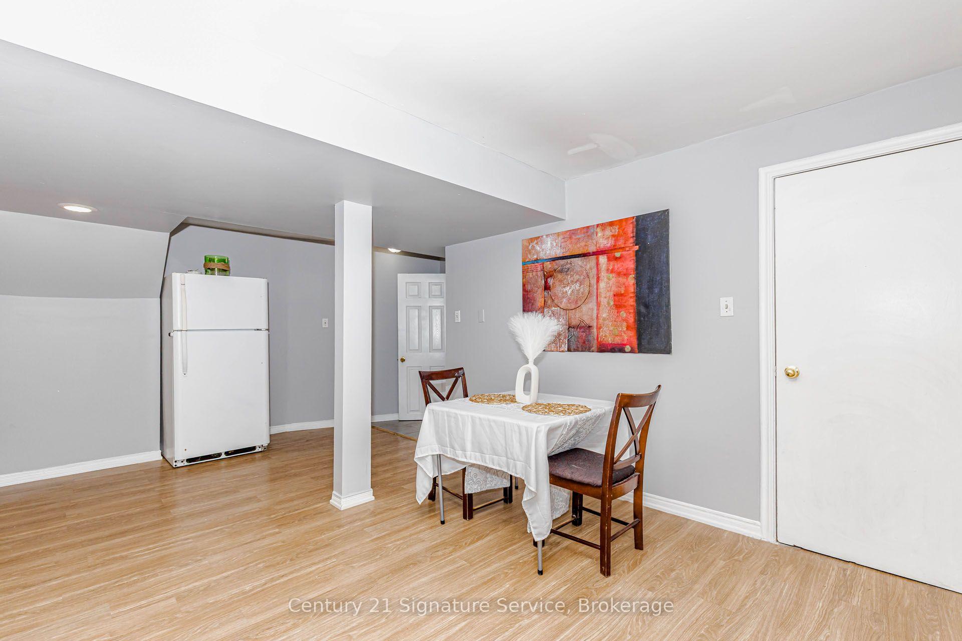 Photo 35 of 22 Merganser Crescent, Brampton, Fletcher's Creek South — HOMEH