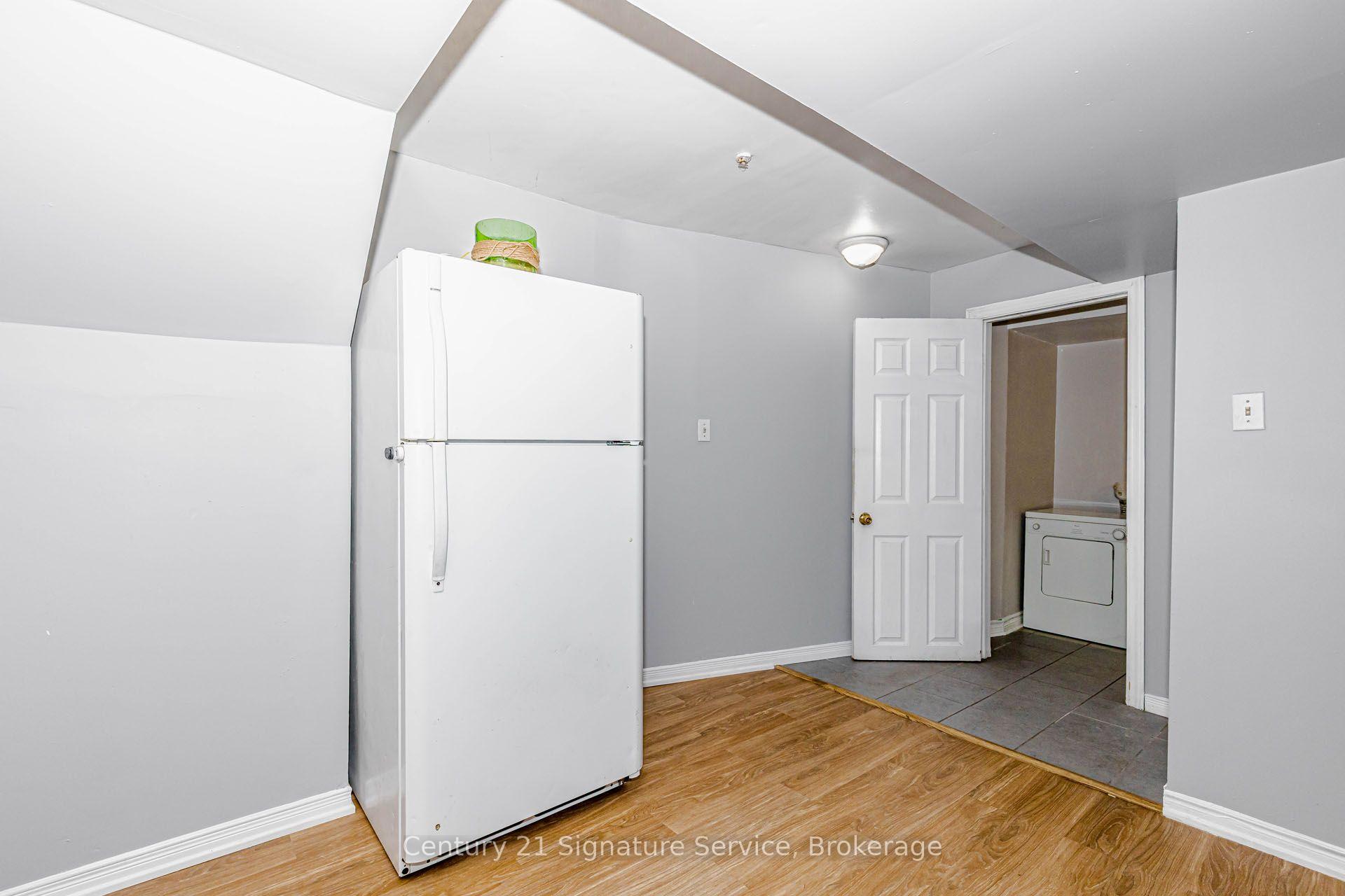 Photo 36 of 22 Merganser Crescent, Brampton, Fletcher's Creek South — HOMEH