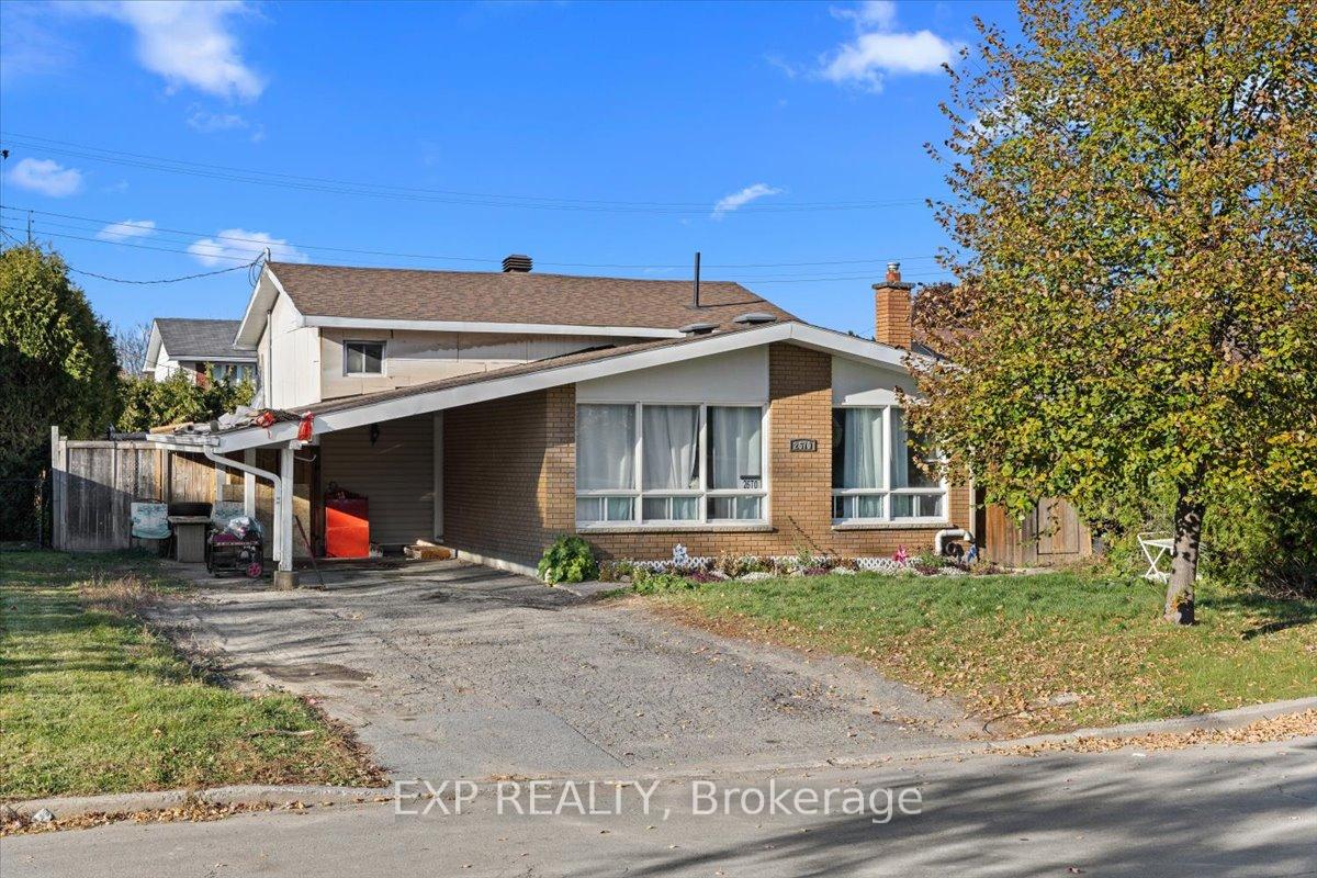 Photo of 2670 Stone Crescent N