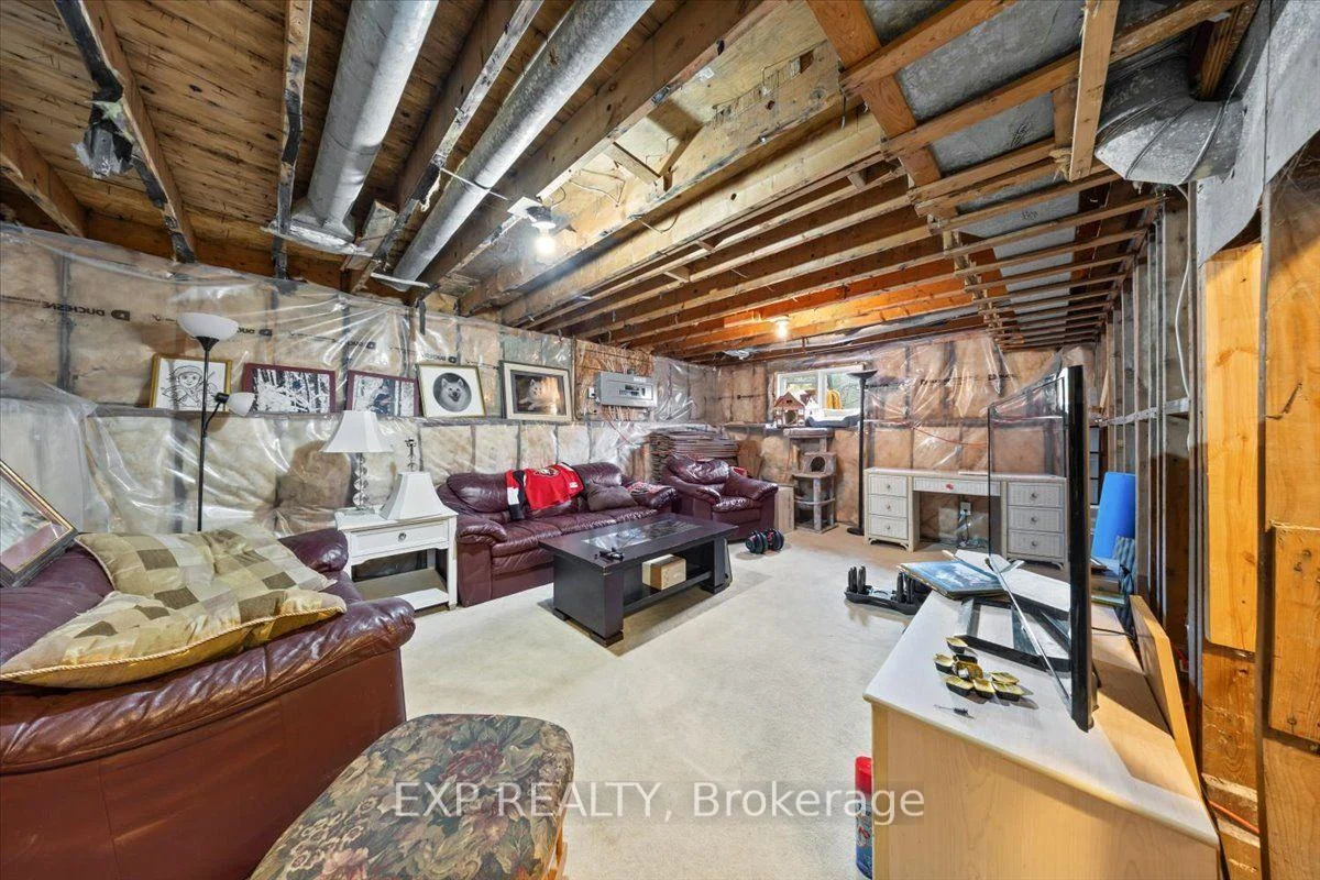 Photo 27 of 2670 Stone Crescent N, Ottawa, Redwood Park — HOMEH