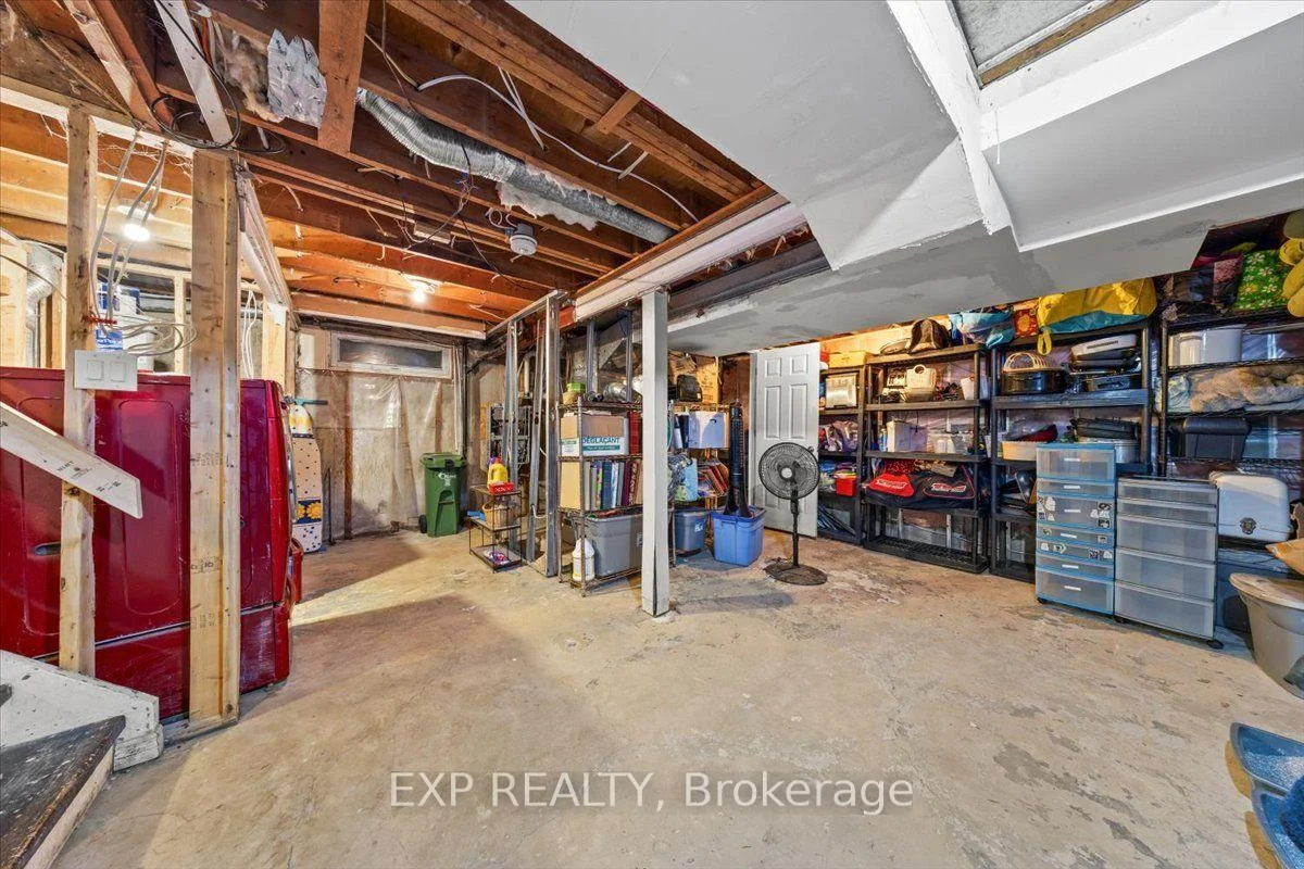 Photo 31 of 2670 Stone Crescent N, Ottawa, Redwood Park — HOMEH