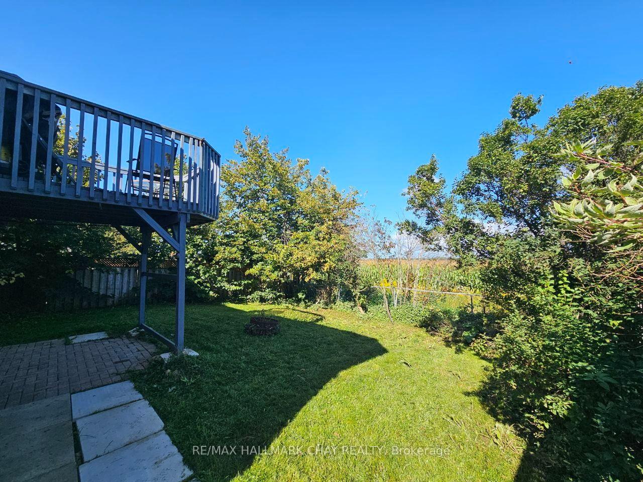 Photo 24 of 23 Morton Crescent, Barrie, West Bayfield — HOMEH
