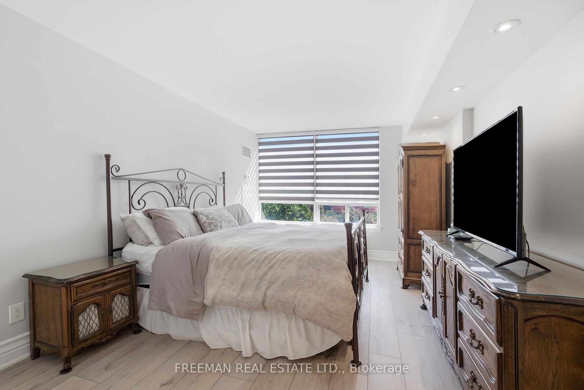 Photo 21 of Unit 612, 120 Promenade Circle, Vaughan, Brownridge — HOMEH
