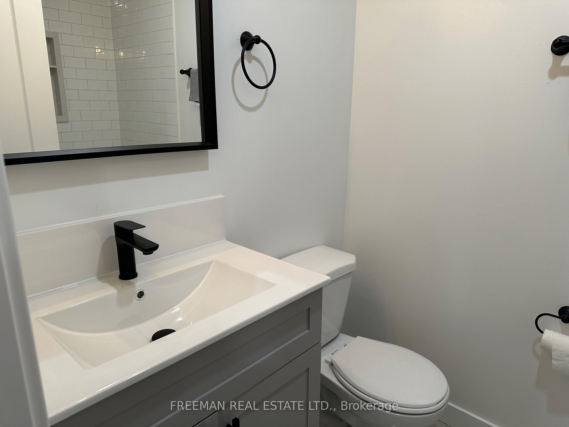 Photo 13 of 1029 Gerrard Street, Toronto, South Riverdale — HOMEH
