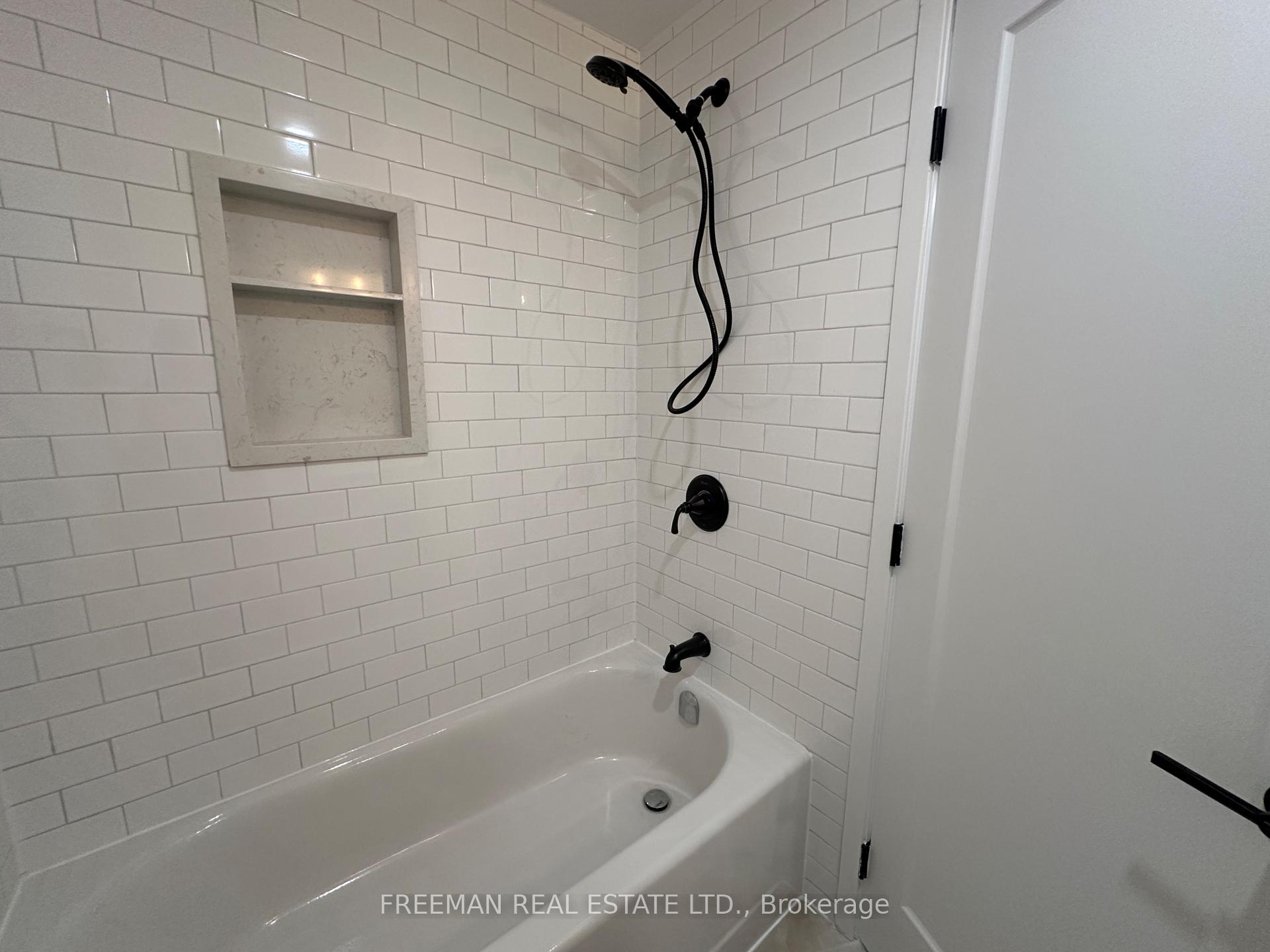 Photo 15 of 1029 Gerrard Street, Toronto, South Riverdale — HOMEH