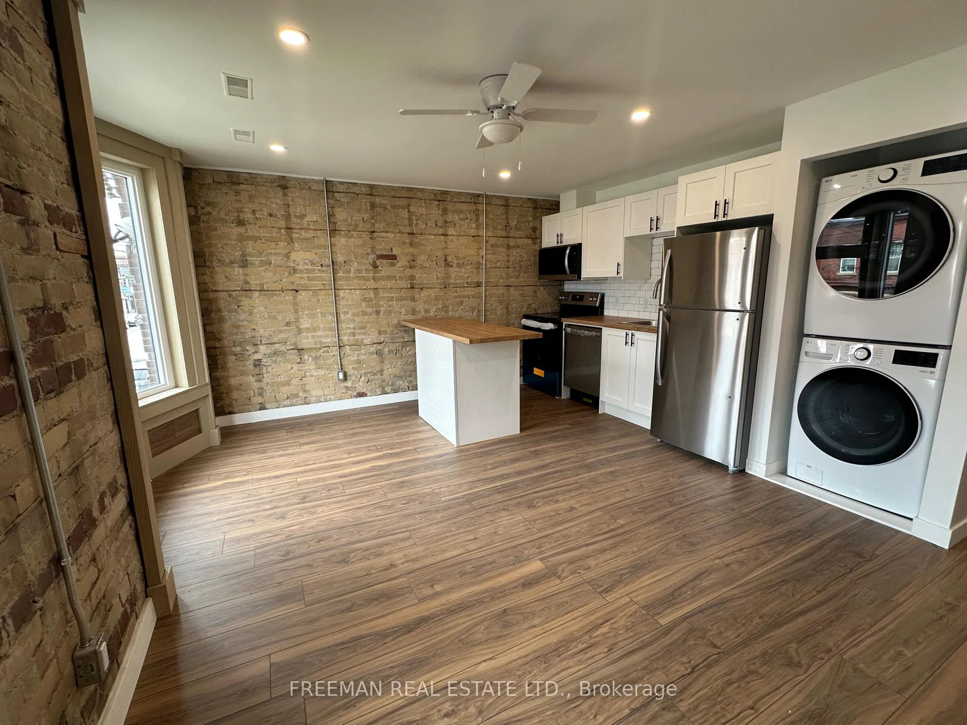 Photo 3 of 1029 Gerrard Street, Toronto, South Riverdale — HOMEH