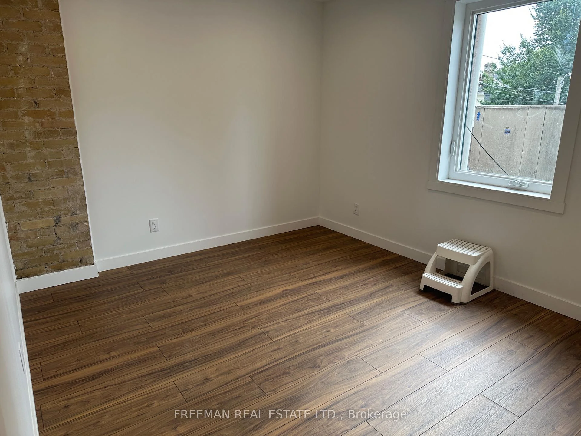 Photo 27 of 1029 Gerrard Street, Toronto, South Riverdale — HOMEH