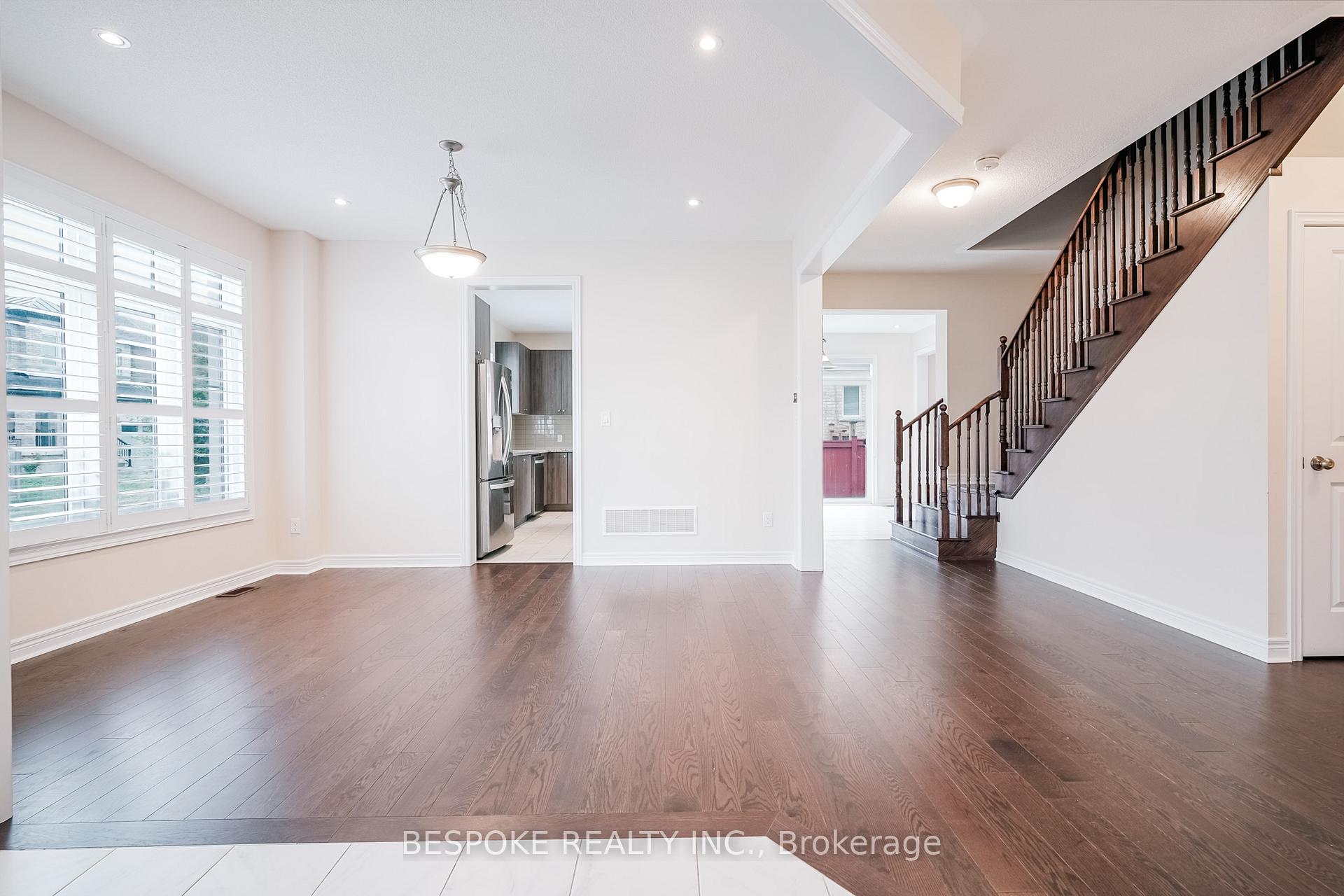 Photo 7 of 1072 Azalea Avenue, Pickering, Rural Pickering — HOMEH