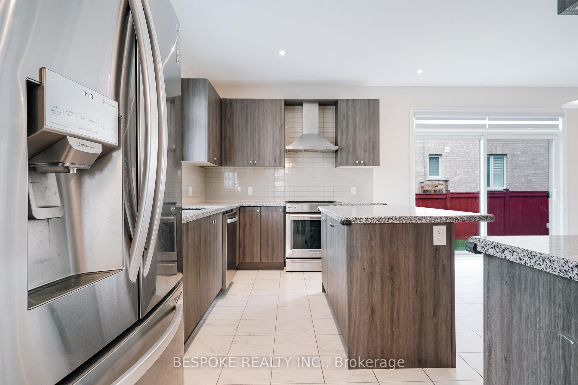 Photo 12 of 1072 Azalea Avenue, Pickering, Rural Pickering — HOMEH