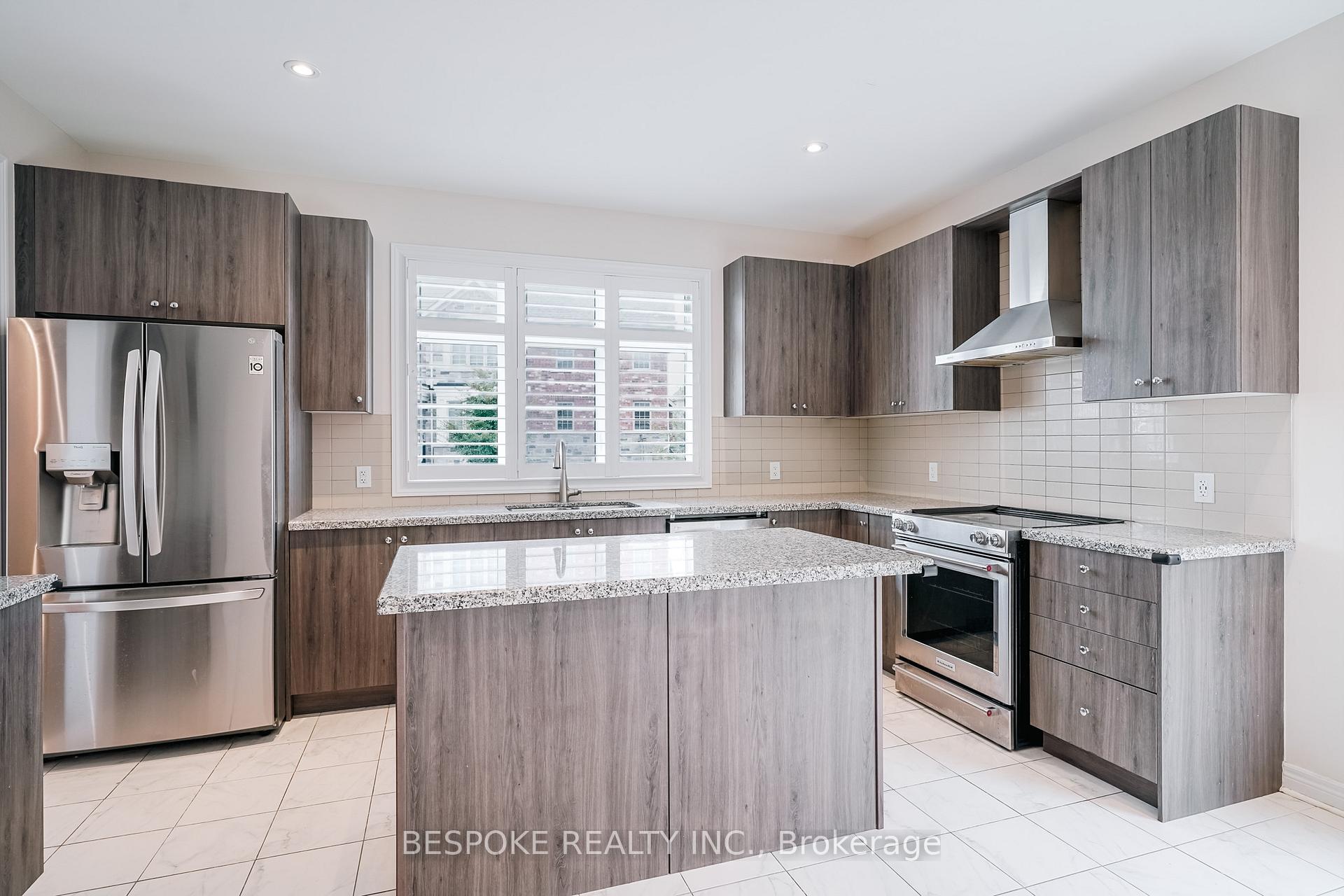 Photo 14 of 1072 Azalea Avenue, Pickering, Rural Pickering — HOMEH