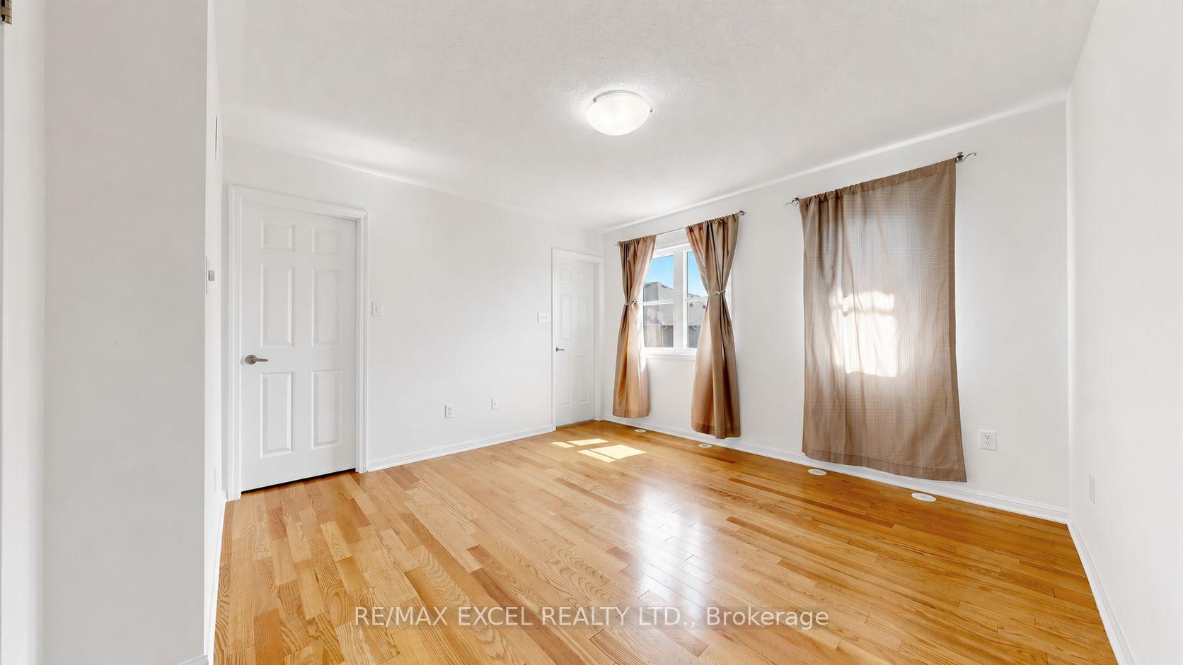 Photo 25 of 5 Ferguson Street, Scarborough, Clairlea-Birchmount — HOMEH