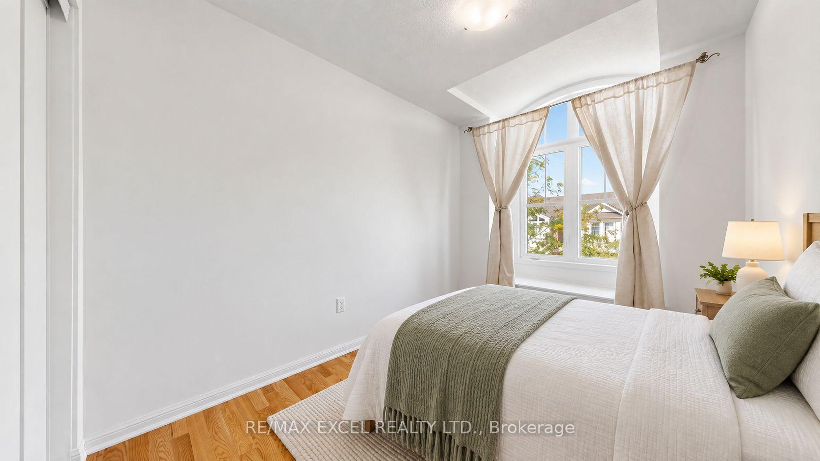 Photo 34 of 5 Ferguson Street, Scarborough, Clairlea-Birchmount — HOMEH