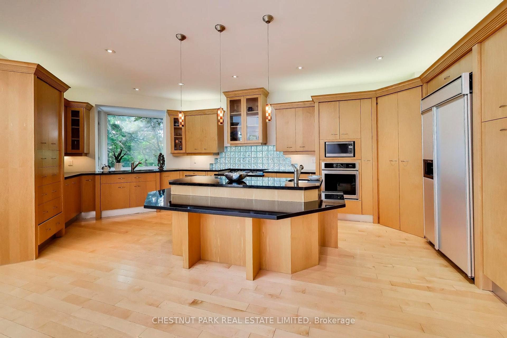 Photo 3 of 99 Bideford Avenue, North York, Lansing-Westgate — HOMEH