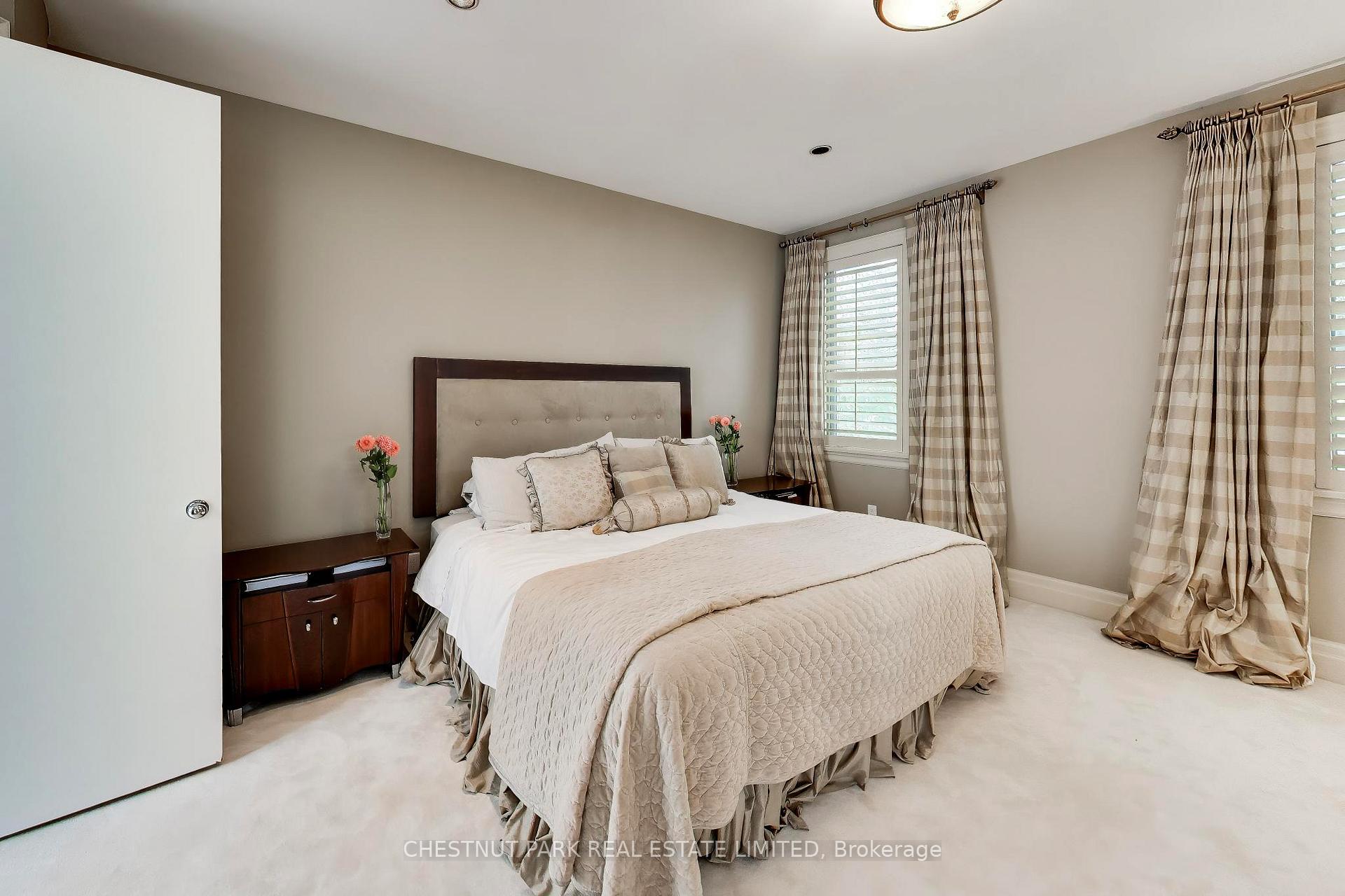 Photo 23 of 99 Bideford Avenue, North York, Lansing-Westgate — HOMEH