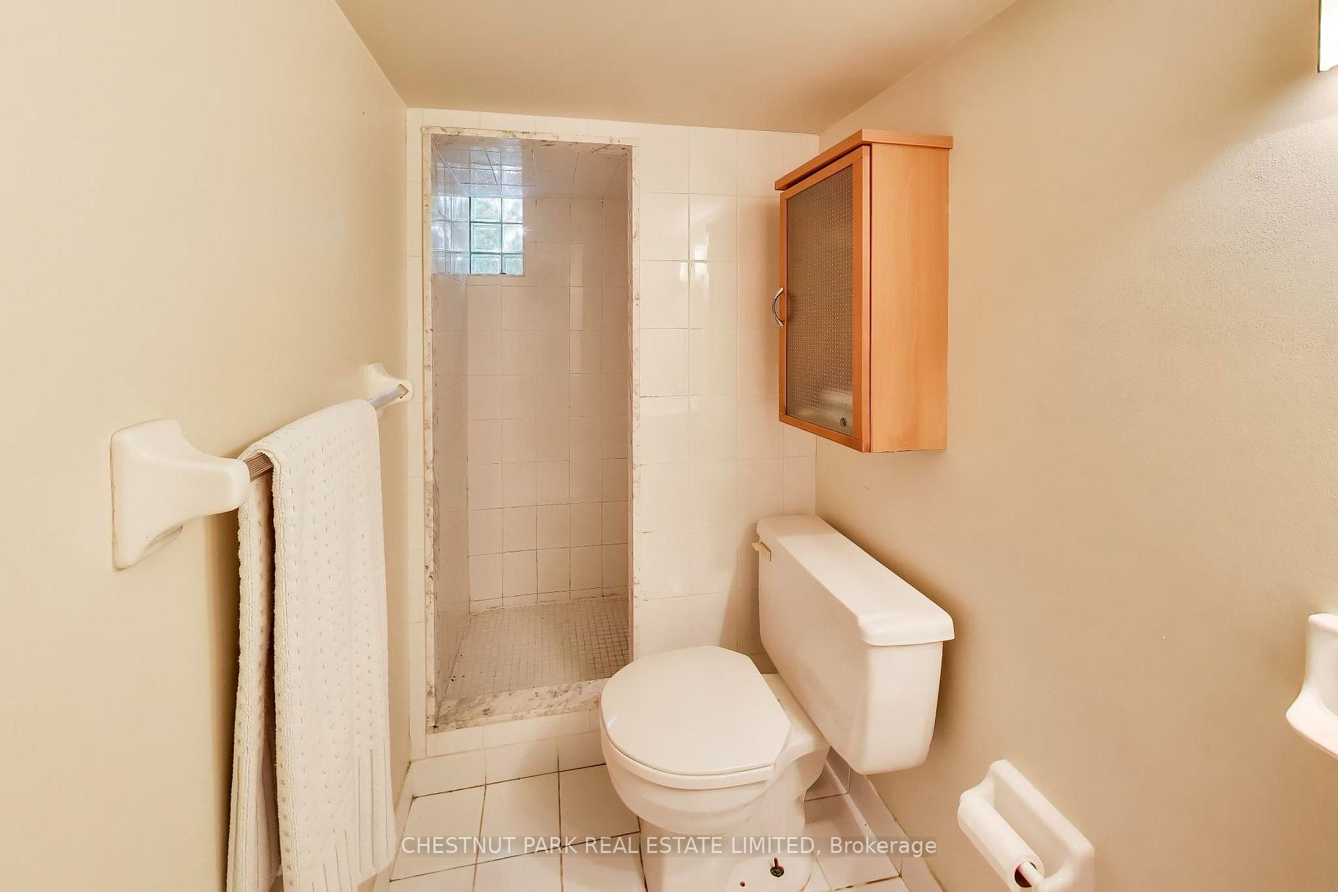 Photo 41 of 99 Bideford Avenue, North York, Lansing-Westgate — HOMEH