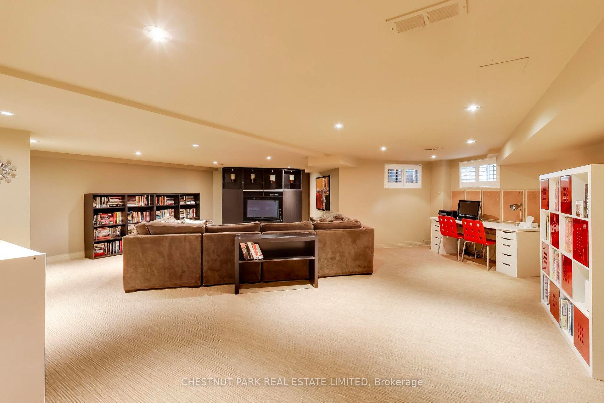 Photo 45 of 99 Bideford Avenue, North York, Lansing-Westgate — HOMEH