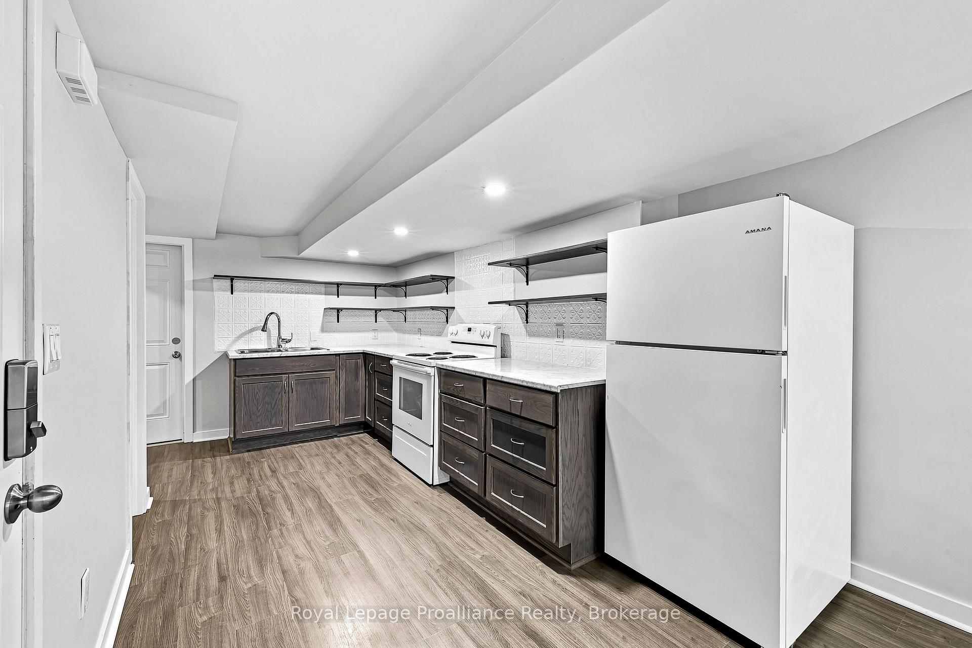 Photo 14 of Unit B, 5 Jane Street, Cobourg — HOMEH