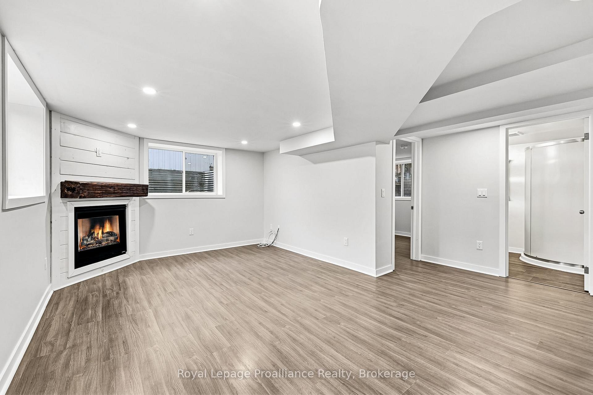 Photo 19 of Unit B, 5 Jane Street, Cobourg — HOMEH