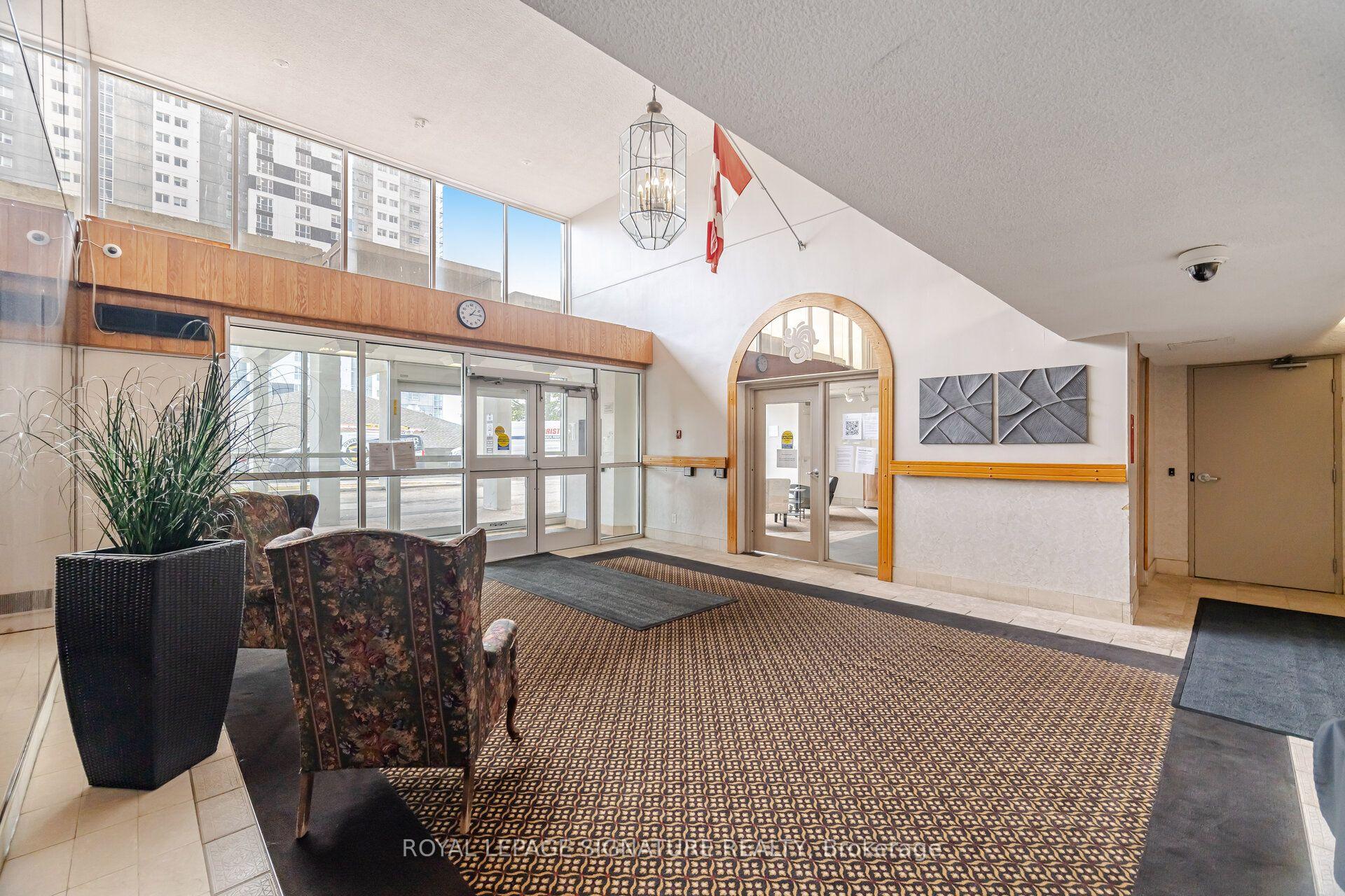 Photo 3 of Unit 802, 375 King Street N, Waterloo, Lakeshore Village — HOMEH