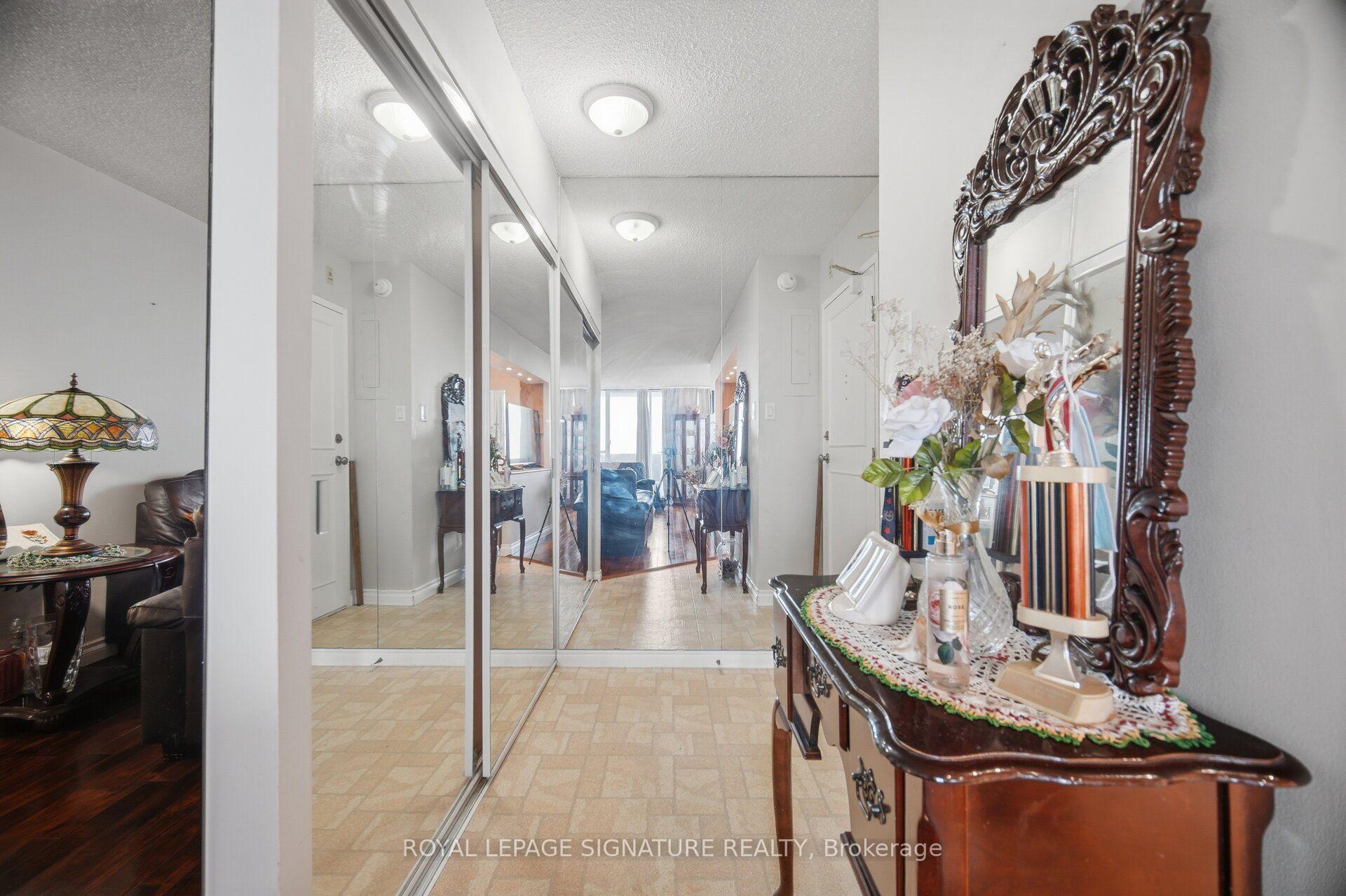 Photo 6 of Unit 802, 375 King Street N, Waterloo, Lakeshore Village — HOMEH