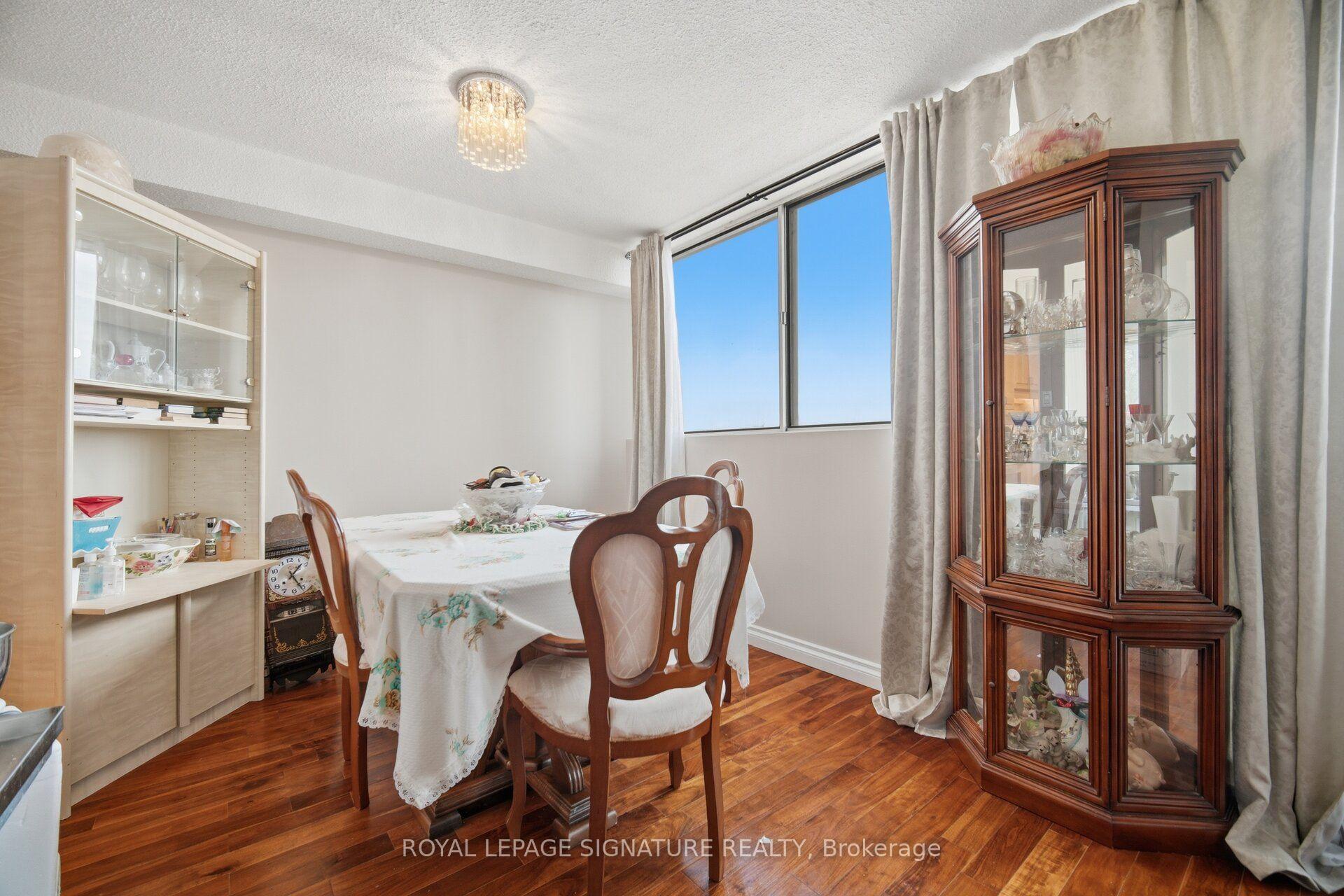Photo 12 of Unit 802, 375 King Street N, Waterloo, Lakeshore Village — HOMEH