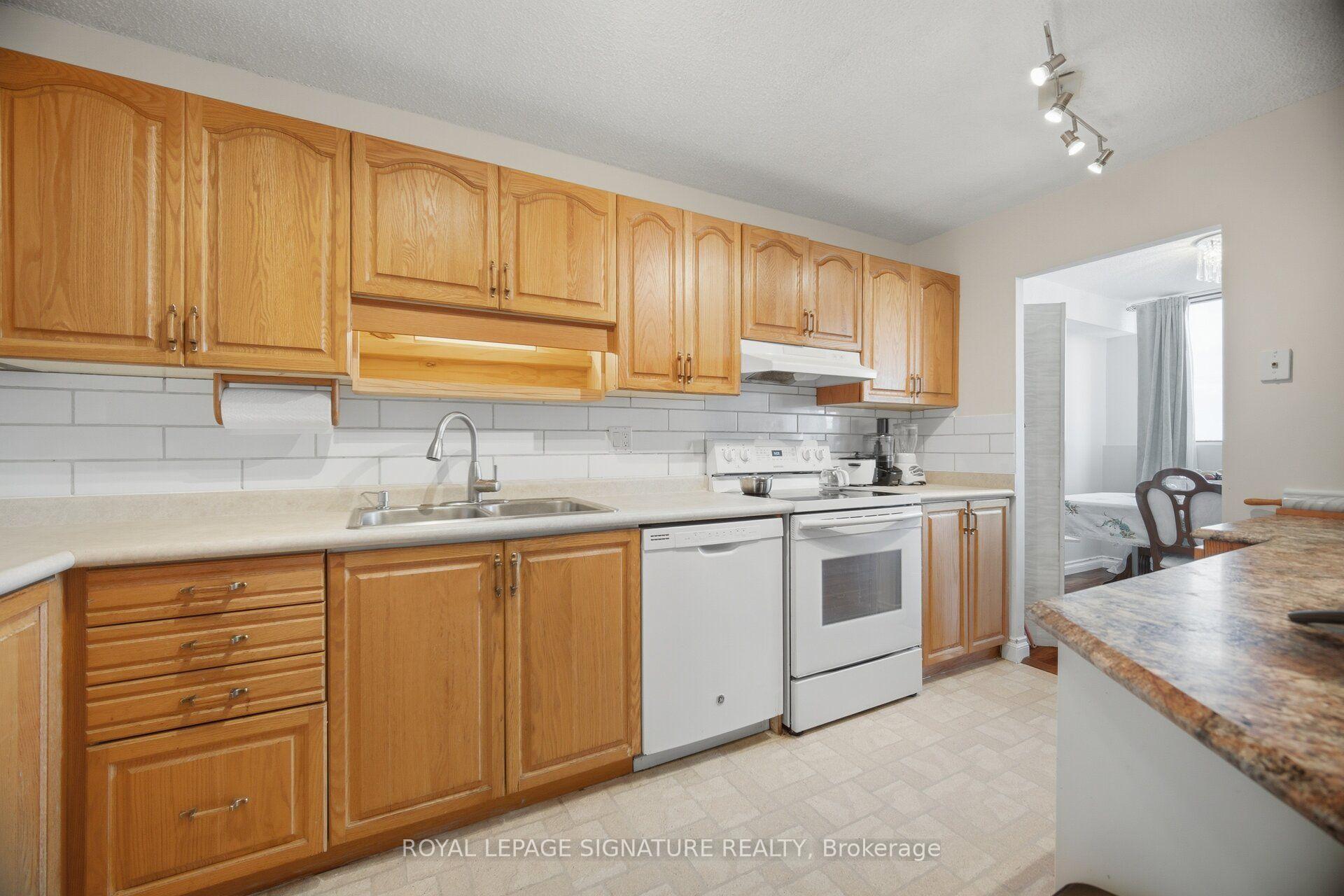 Photo 16 of Unit 802, 375 King Street N, Waterloo, Lakeshore Village — HOMEH
