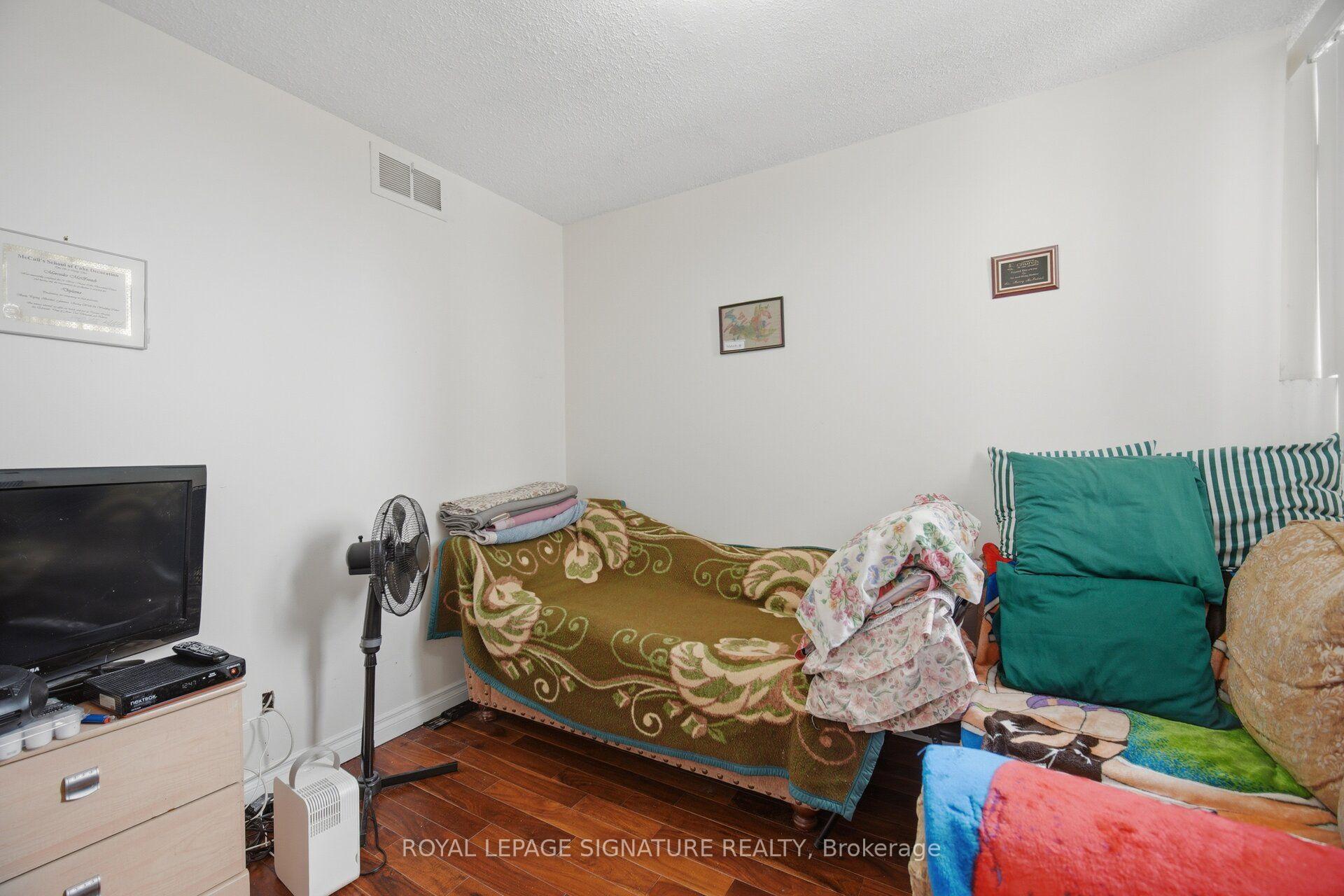 Photo 30 of Unit 802, 375 King Street N, Waterloo, Lakeshore Village — HOMEH