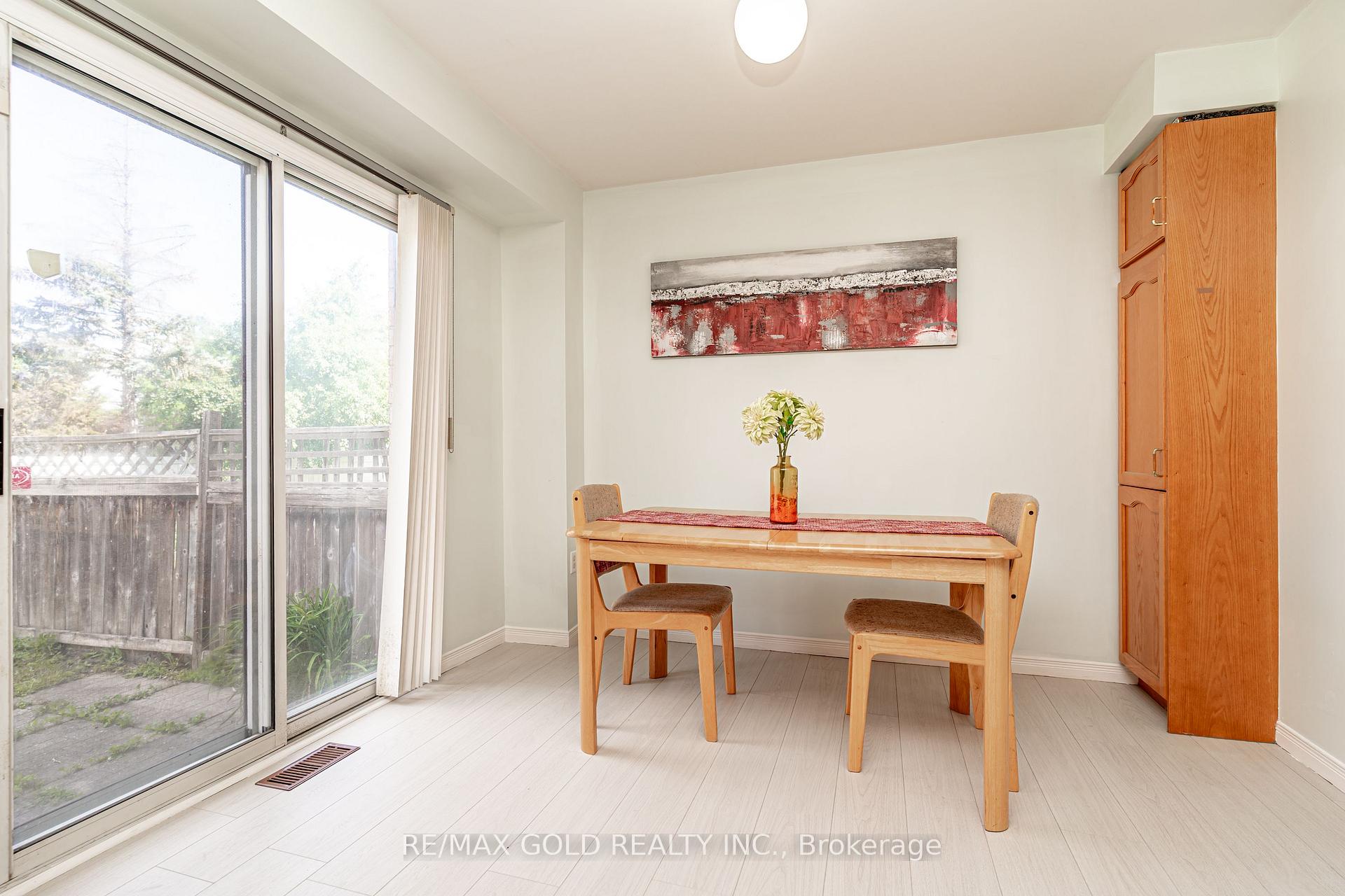 Photo 11 of 98 Sahara Trail, Brampton, Sandringham-Wellington — HOMEH