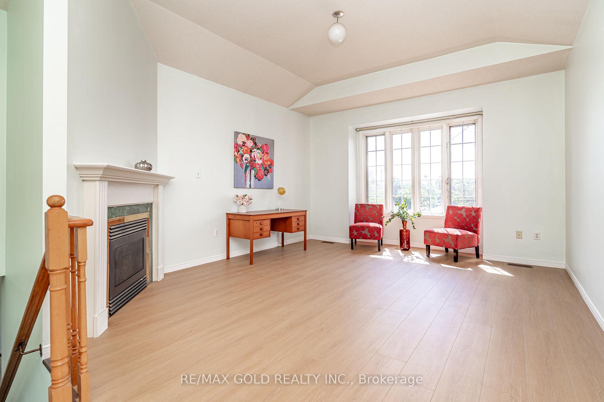 Photo 20 of 98 Sahara Trail, Brampton, Sandringham-Wellington — HOMEH