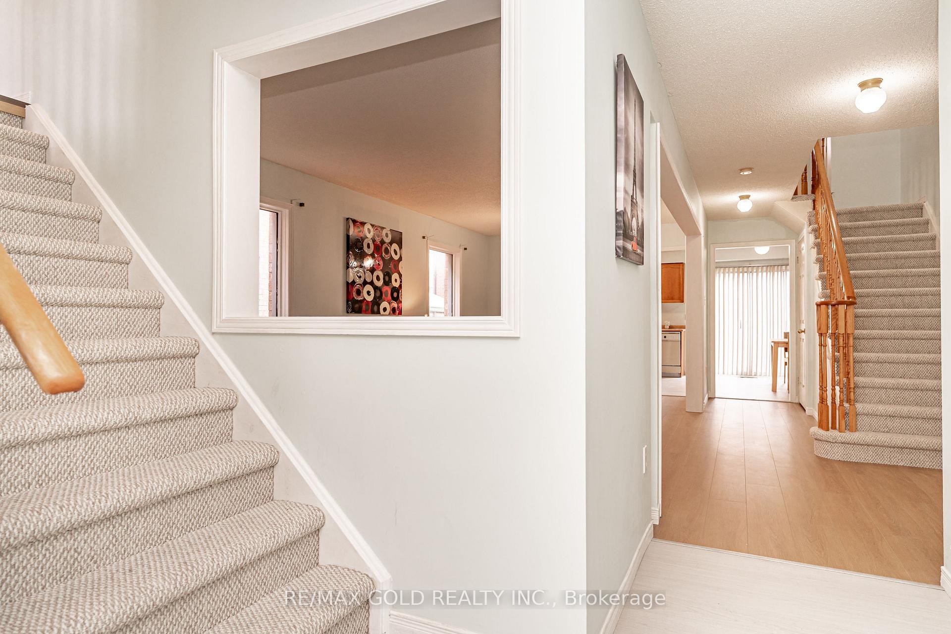 Photo 24 of 98 Sahara Trail, Brampton, Sandringham-Wellington — HOMEH