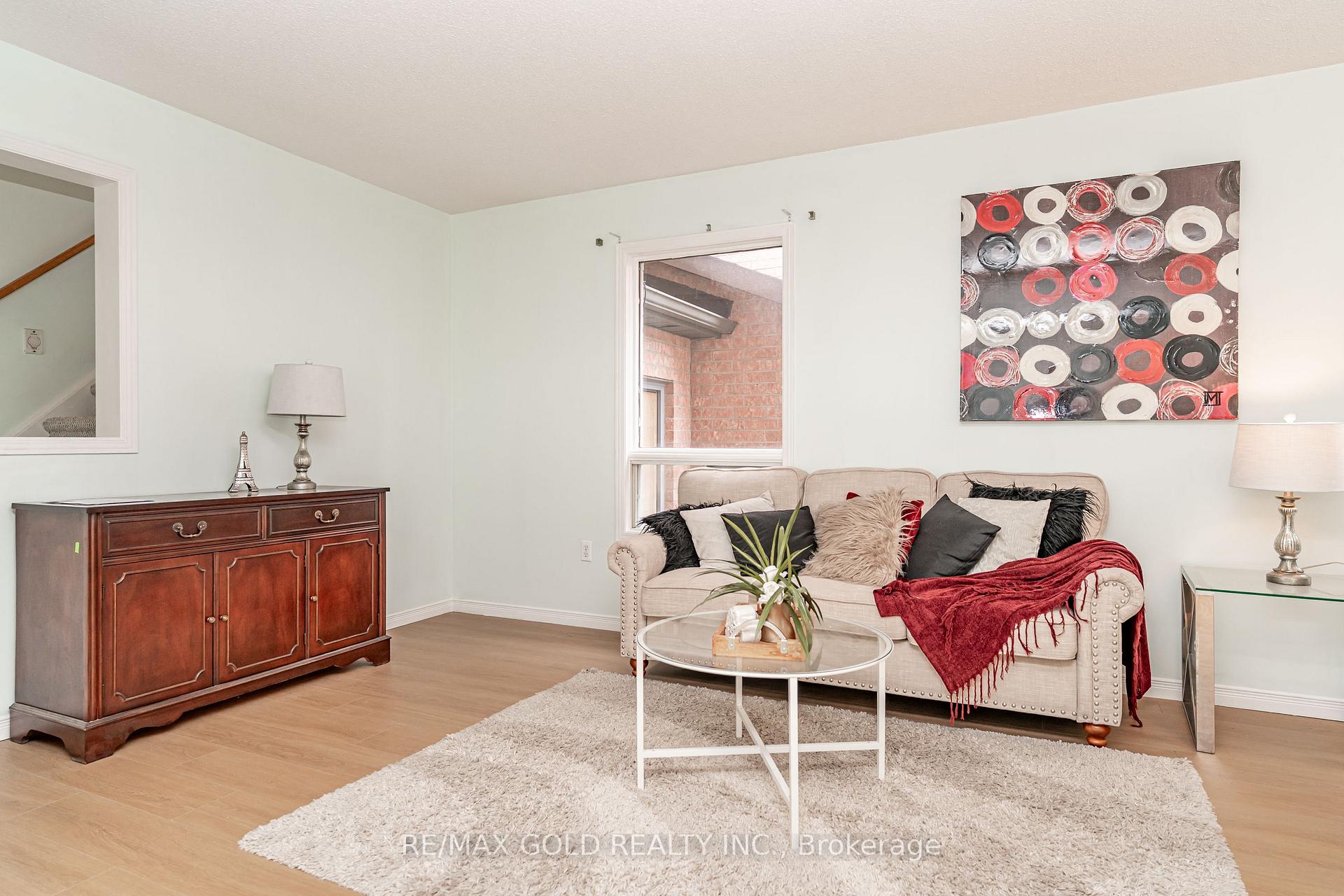 Photo 29 of 98 Sahara Trail, Brampton, Sandringham-Wellington — HOMEH