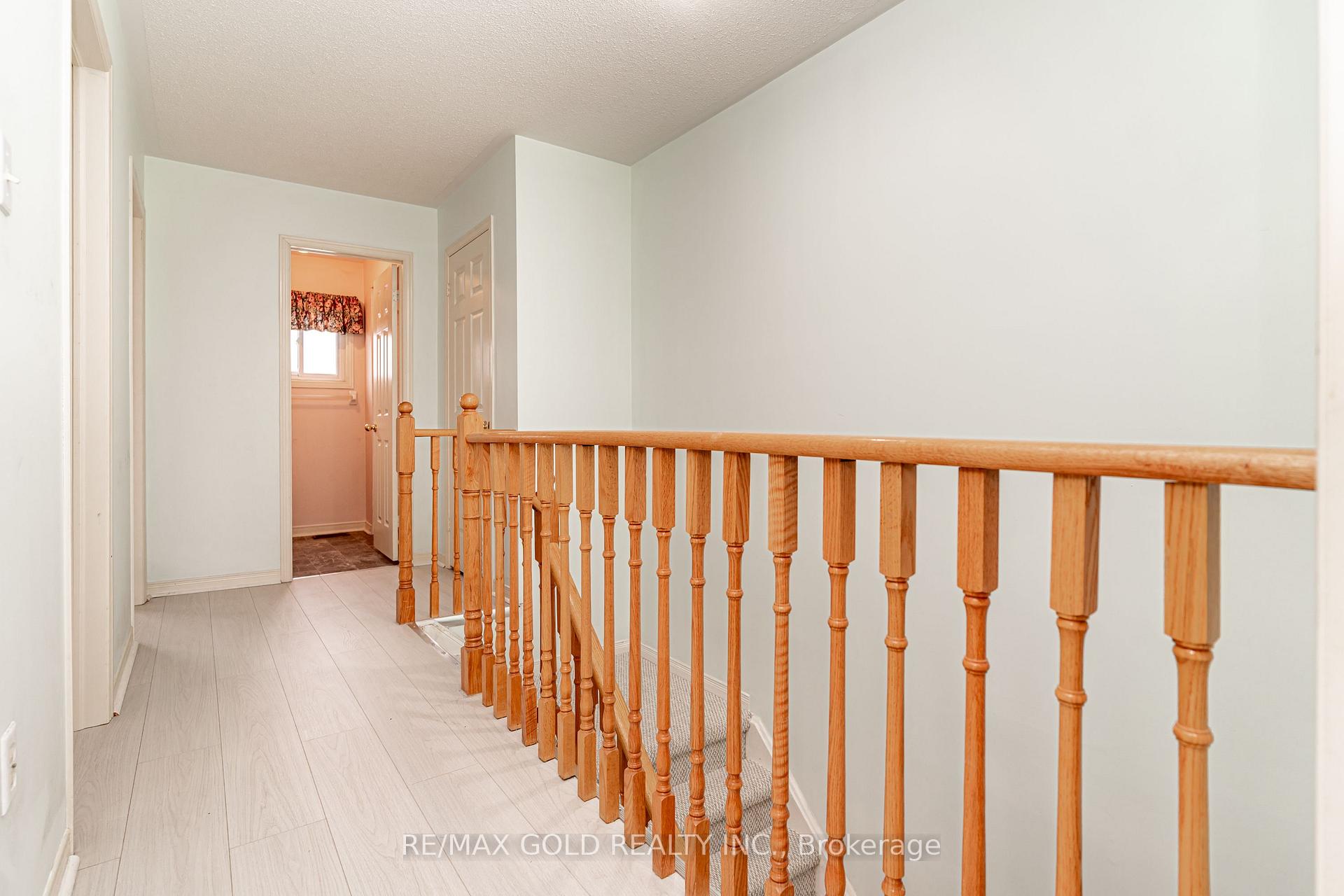 Photo 31 of 98 Sahara Trail, Brampton, Sandringham-Wellington — HOMEH