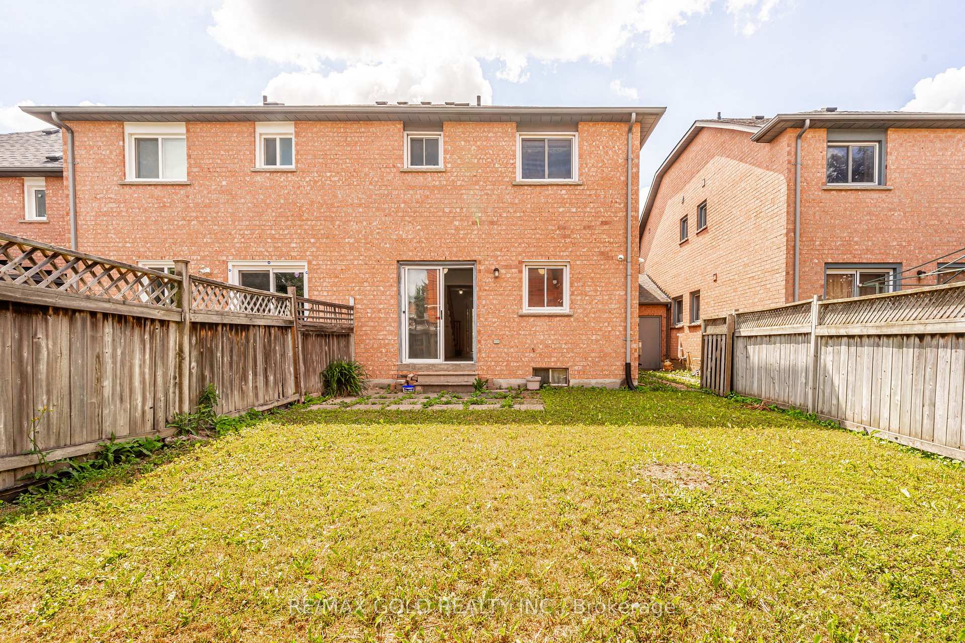 Photo 38 of 98 Sahara Trail, Brampton, Sandringham-Wellington — HOMEH