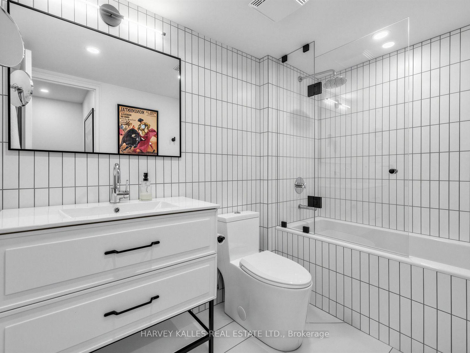 Photo 18 of Unit 404, 349 St. Clair Avenue W, Toronto, Casa Loma — HOMEH