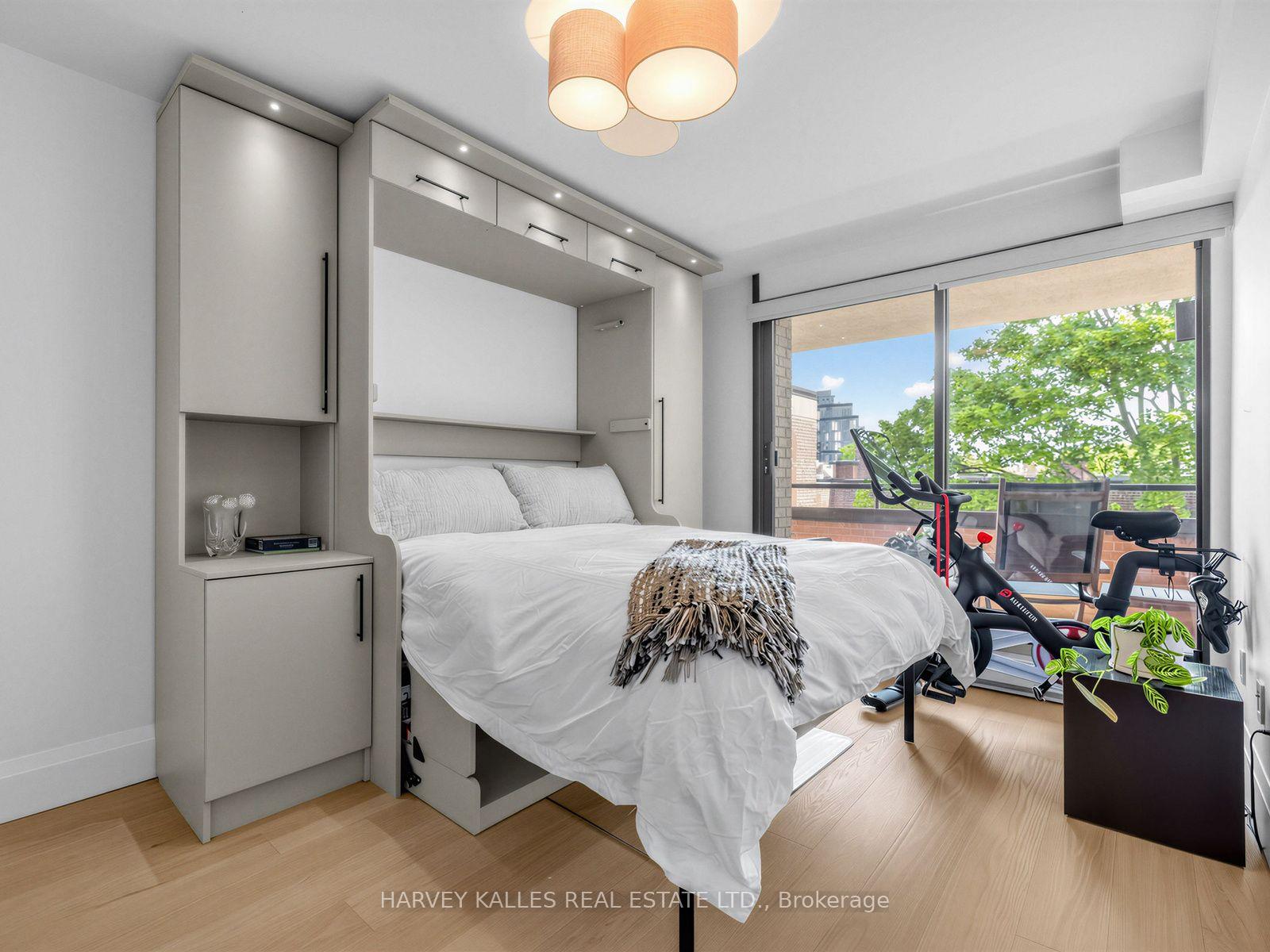 Photo 25 of Unit 404, 349 St. Clair Avenue W, Toronto, Casa Loma — HOMEH