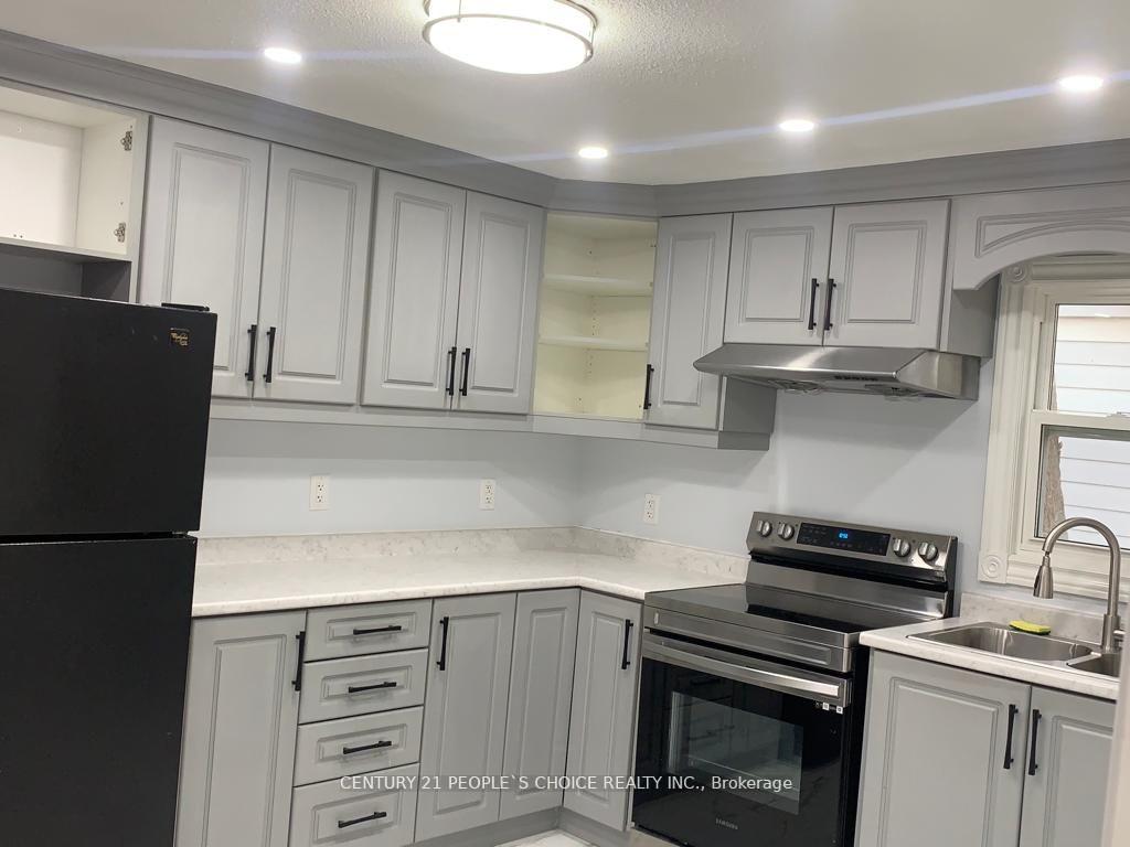 Photo 34 of 154 Simmons Street, Vaughan, Elder Mills — HOMEH