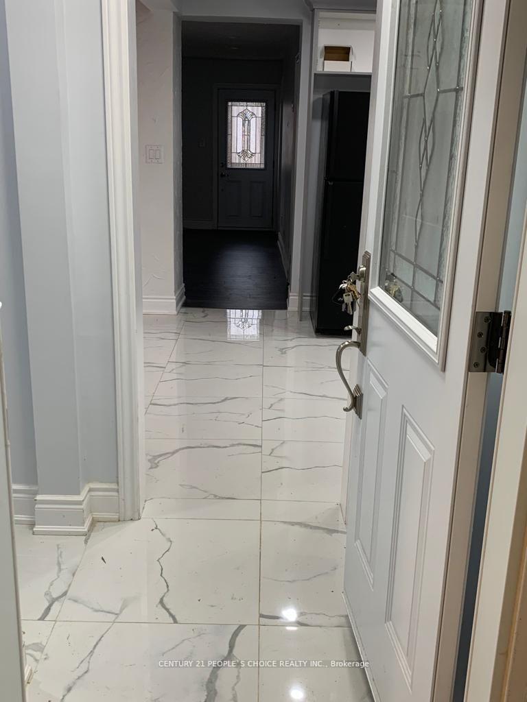 Photo 37 of 154 Simmons Street, Vaughan, Elder Mills — HOMEH