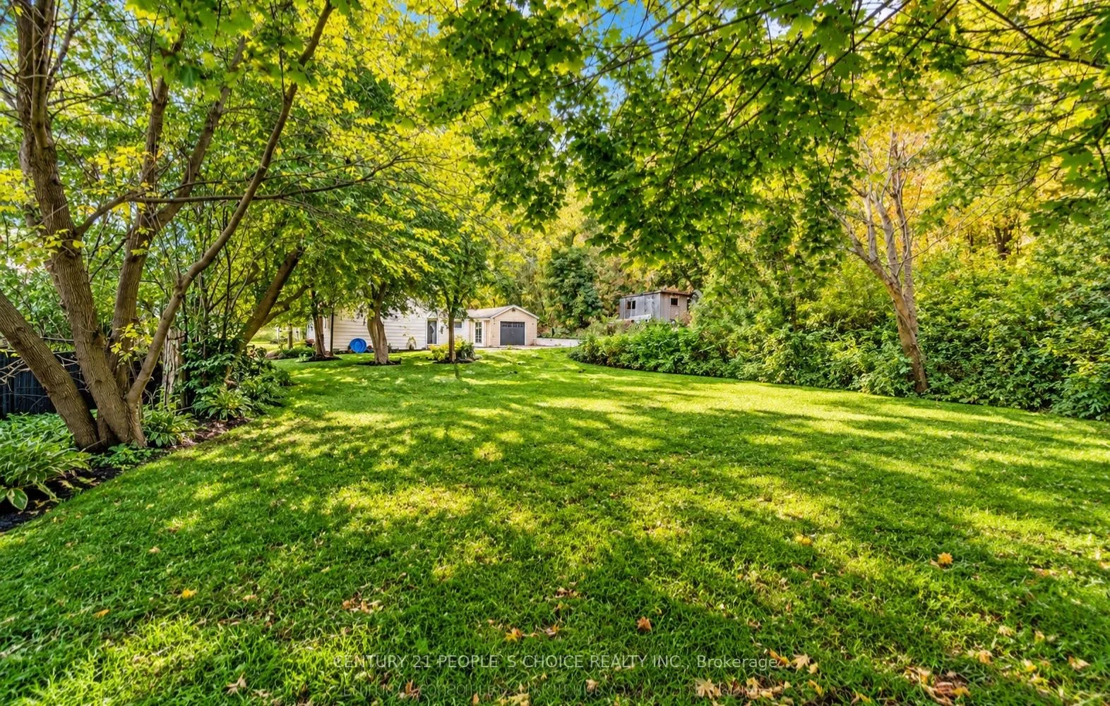 Photo 4 of 154 Simmons Street, Vaughan, Elder Mills — HOMEH