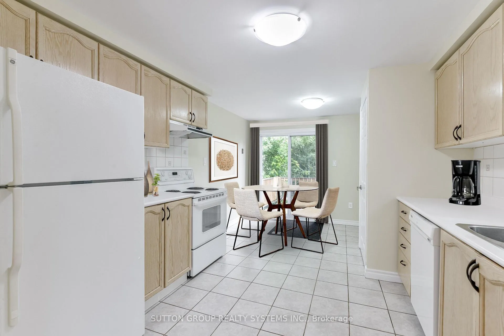 Photo 4 of Unit Upper, 36 Enfield Drive, Cambridge, Christopher-Champlain — HOMEH